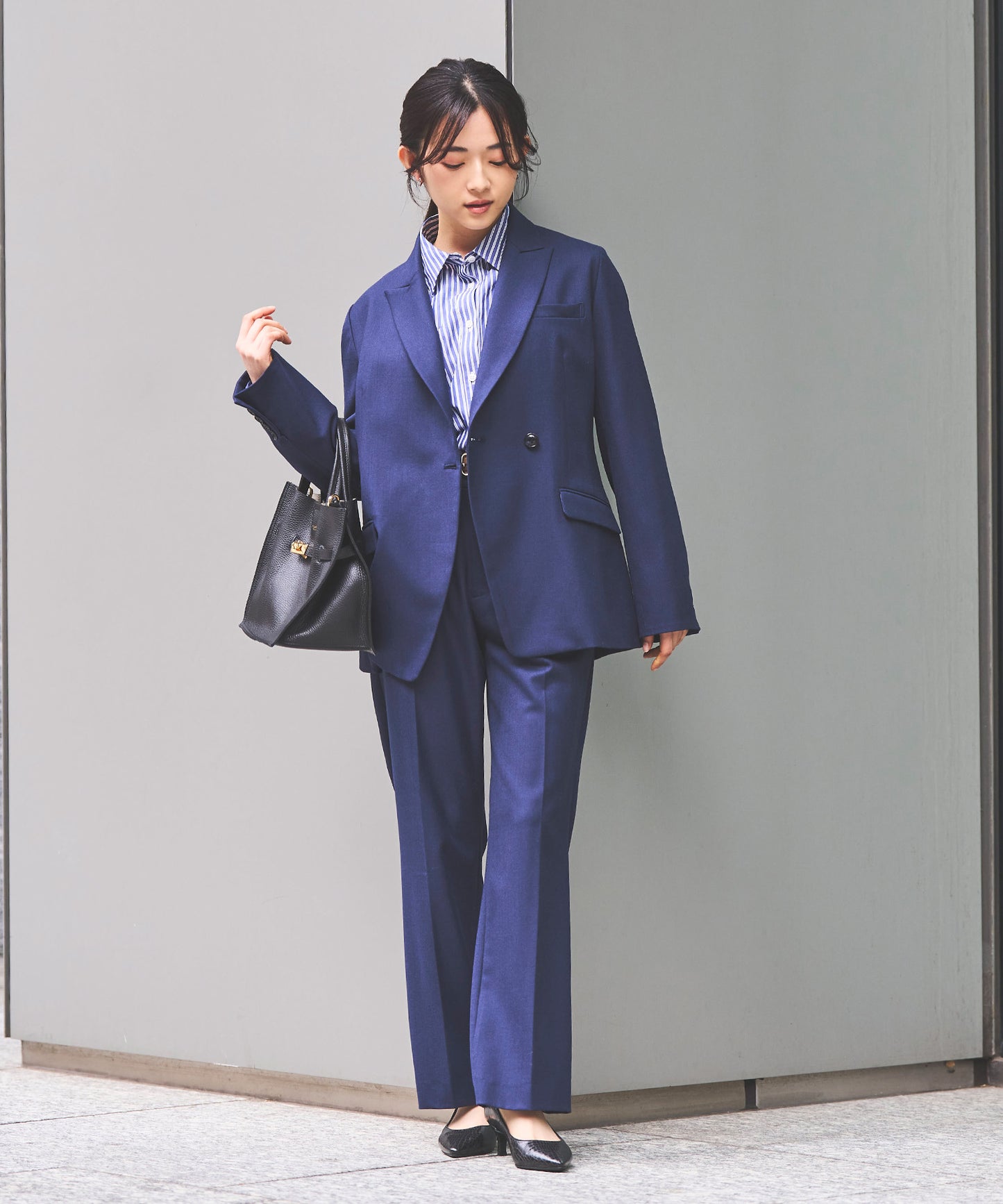 【Premium】super100’sウールブレンドフレアパンツ