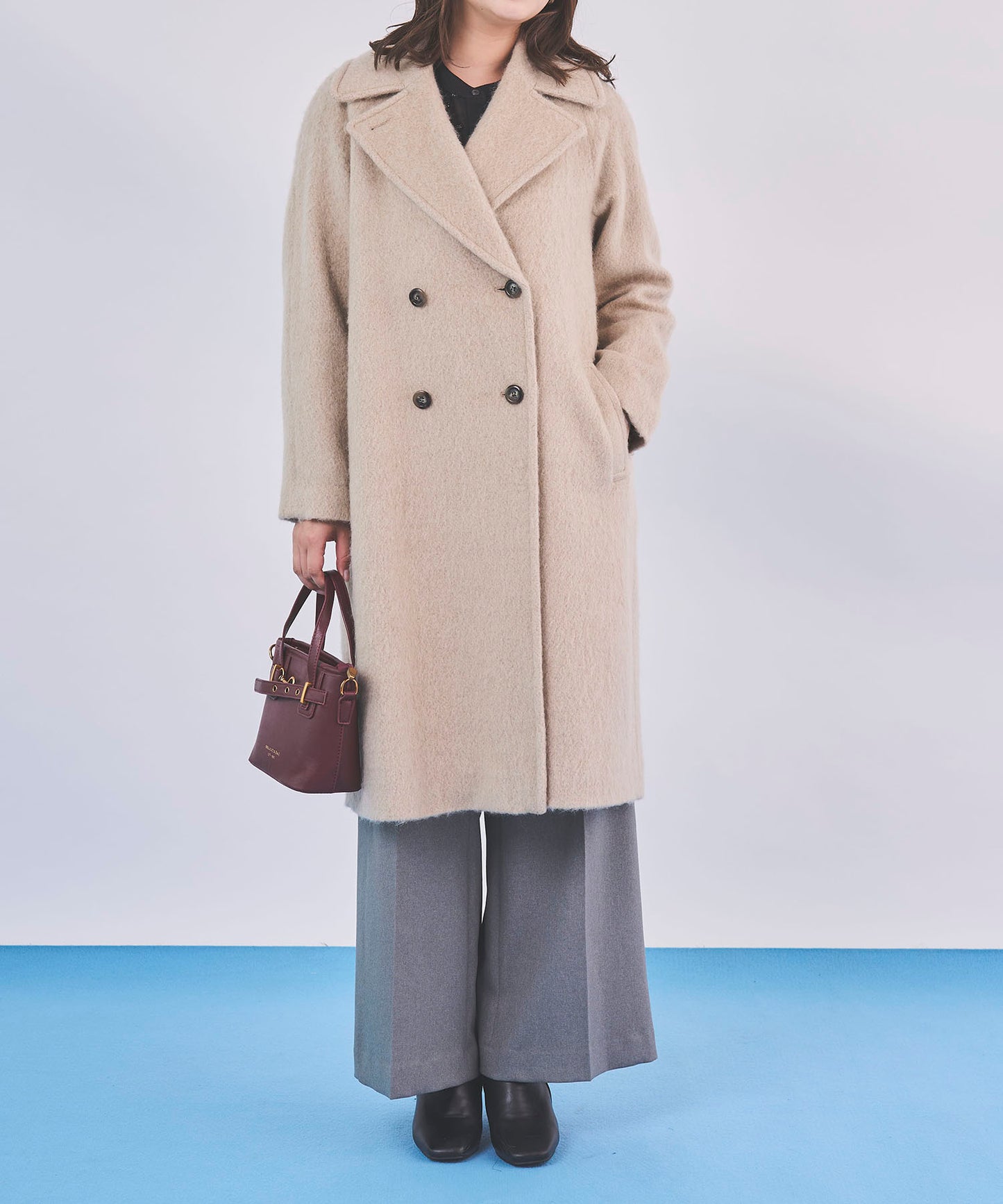 《予約商品 10/22 13:00まで10%OFF》【軽量】ロングシャギーコート