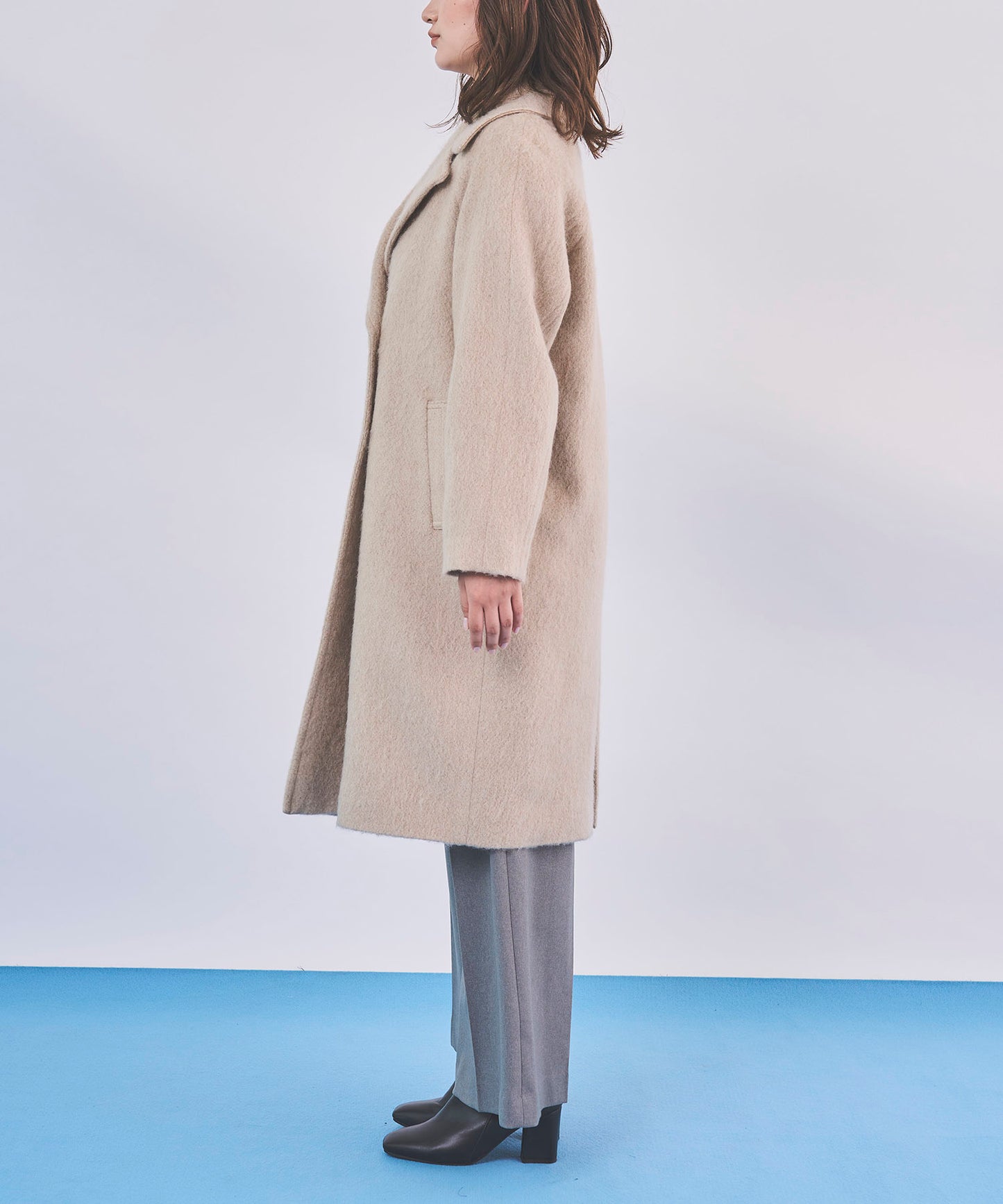 《予約商品 10/22 13:00まで10%OFF》【軽量】ロングシャギーコート