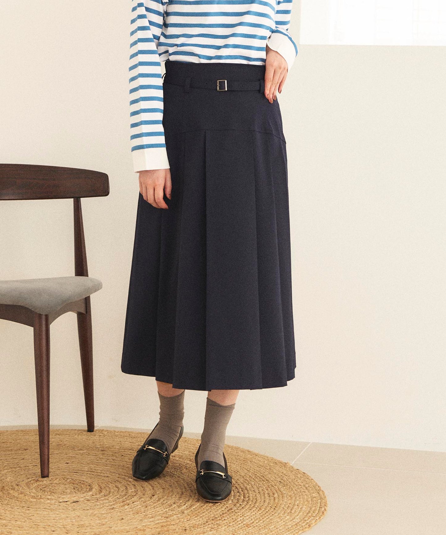 【シワになりにくい】ハイウエストベルトプリーツスカート