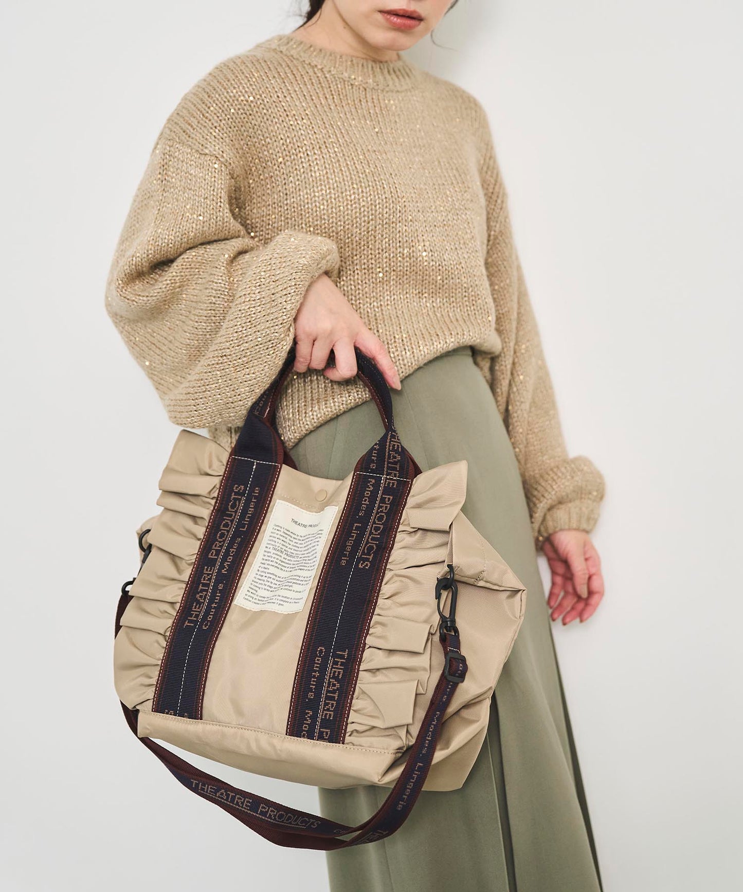 【THEATRE PRODUCTS】 ナイロンフリル2wayバッグ"テムズ"L NAVYテープ
