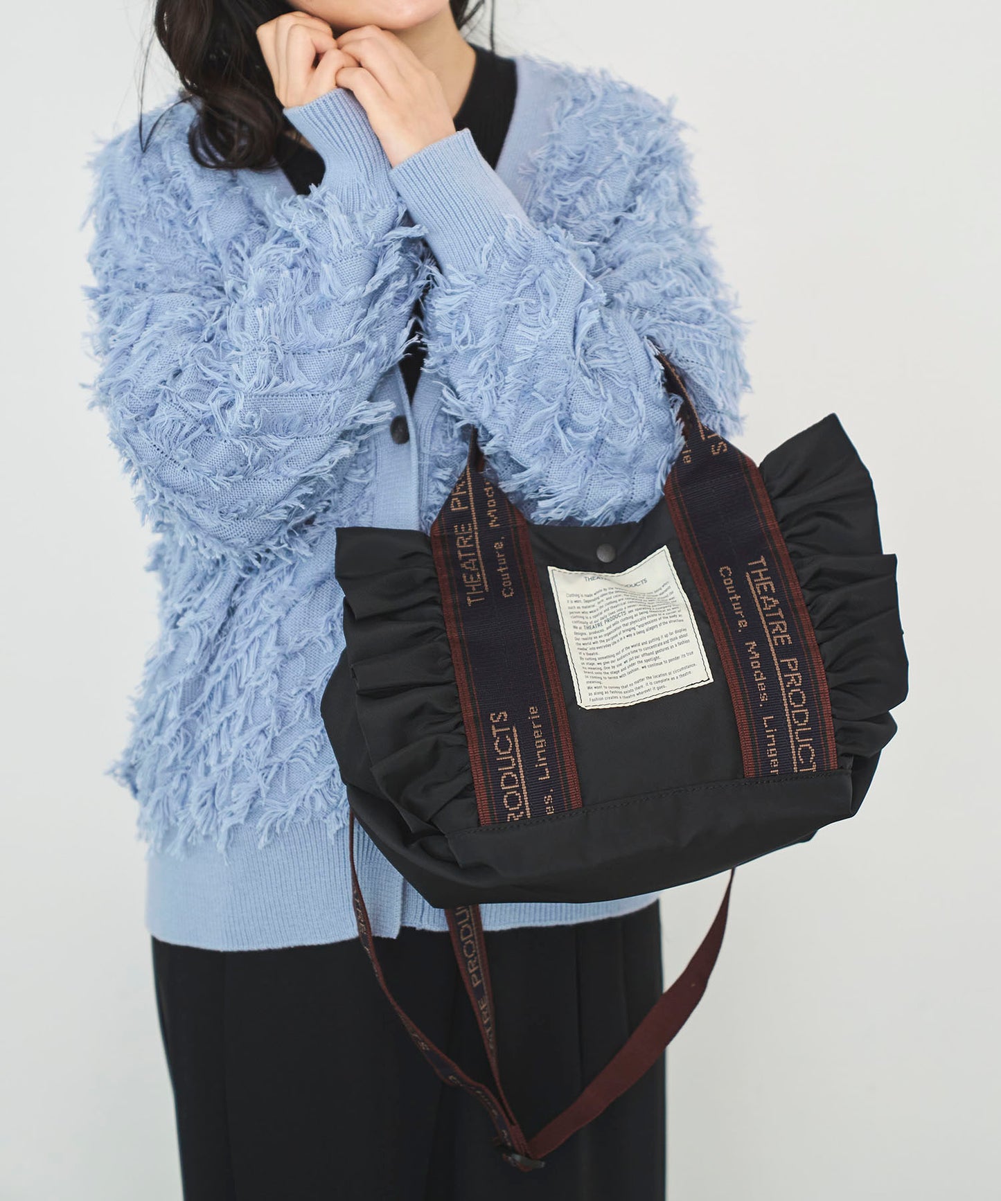 【THEATRE PRODUCTS】 ナイロンフリル2wayバッグ"テムズ"M NAVYテープ