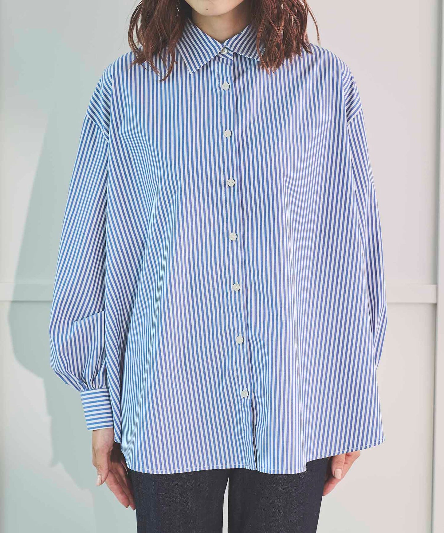 《予約商品 8/27 13:00まで10%OFF》バックボタンオーバーシャツ