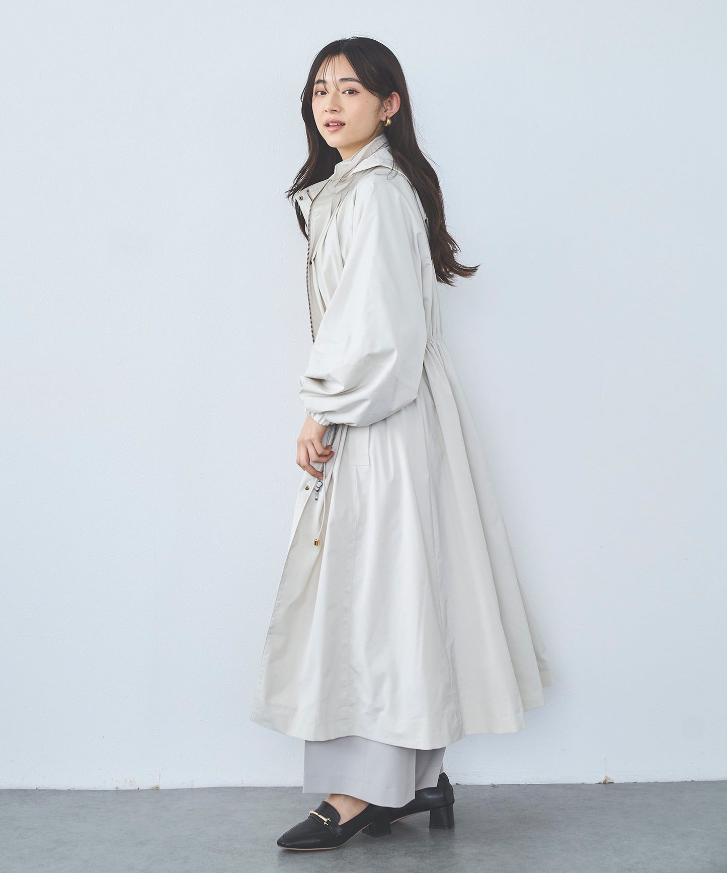 【超軽量】メモリータフタロングブルゾン