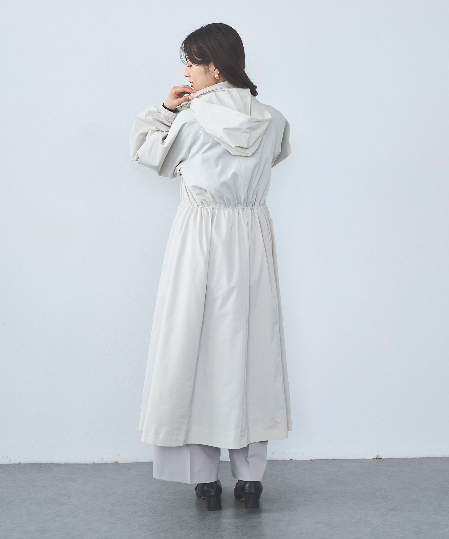 【超軽量】メモリータフタロングブルゾン
