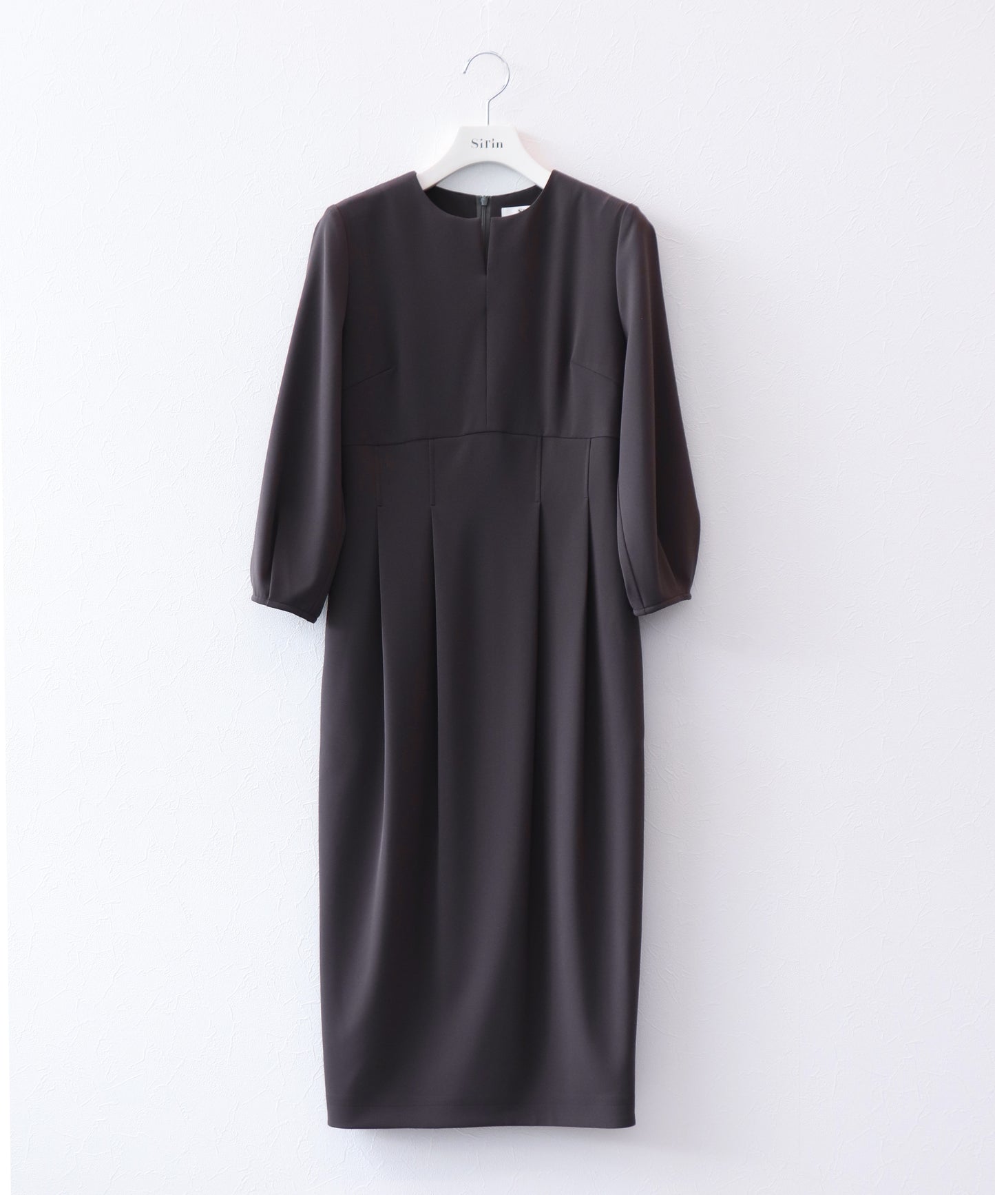 ダブルクロス コクーンワンピース