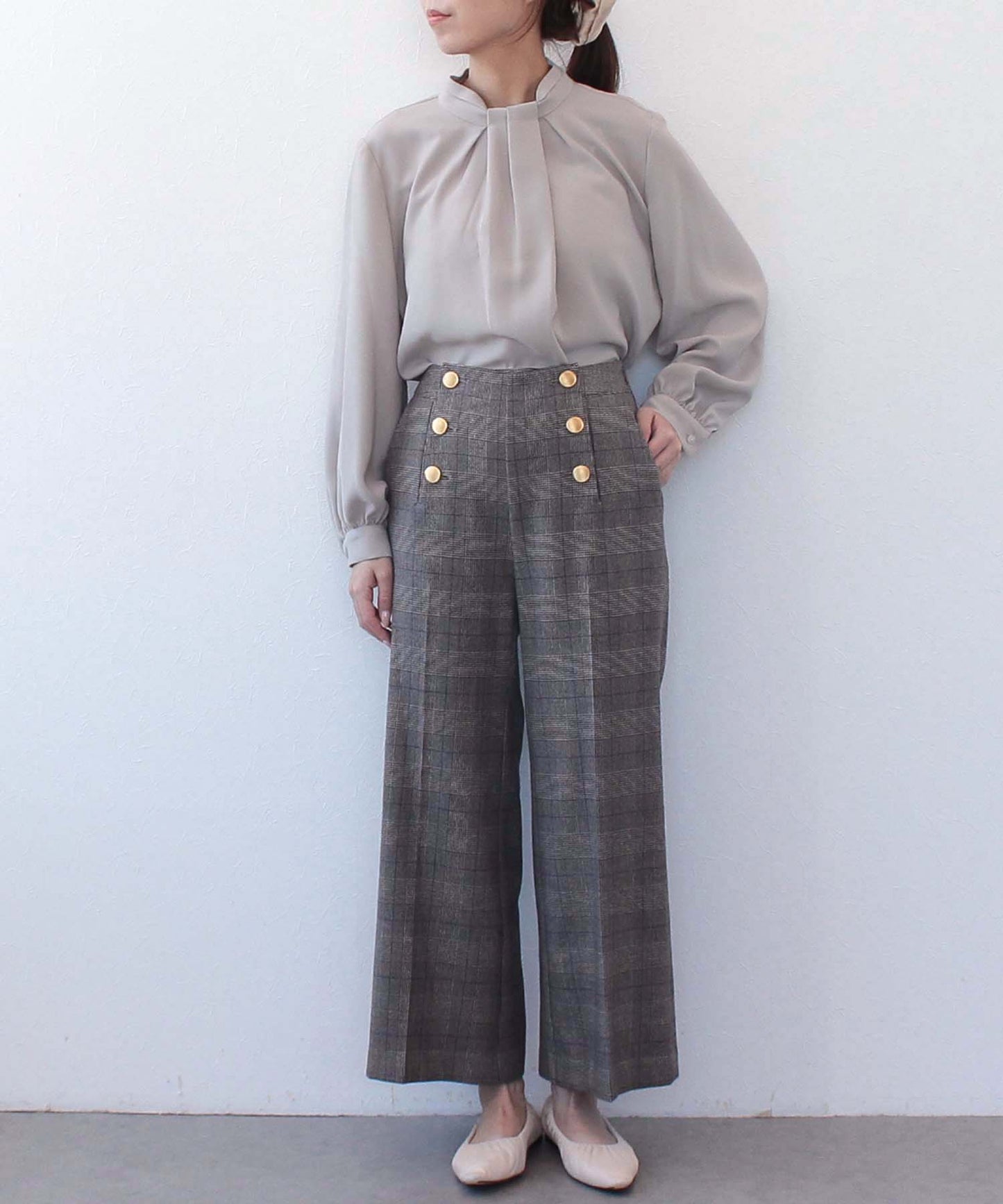 《予約商品 9/17 13:00まで10%OFF》ボウタイライクバックサテンブラウス