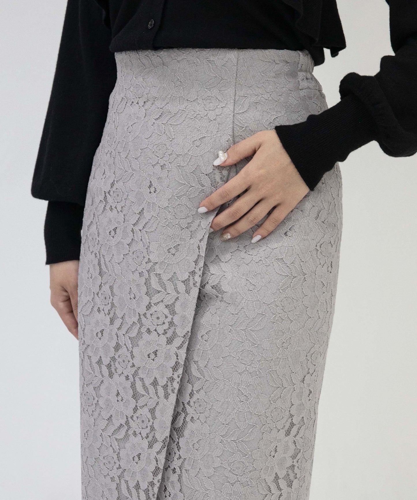 《新色追加》【シルエットが美しい】花柄レースペンシルスカート