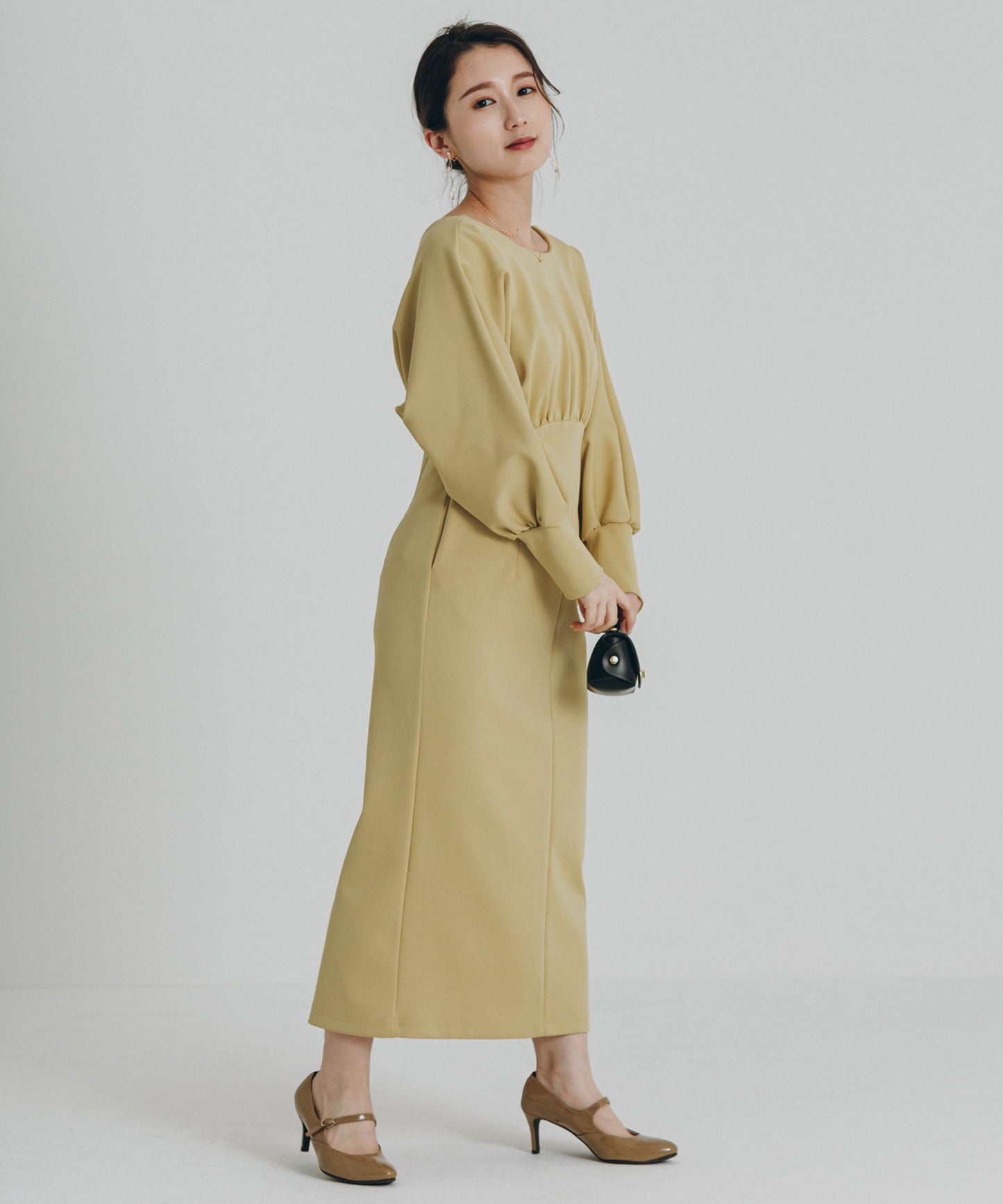 【プレミアムダンボール素材】美ボディワンピース