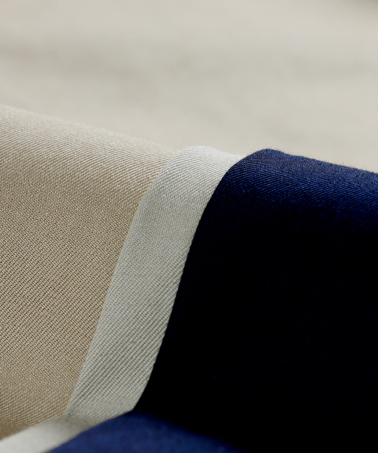 《メディア掲載》【テントシルエット】ハーフ丈トレンチコート