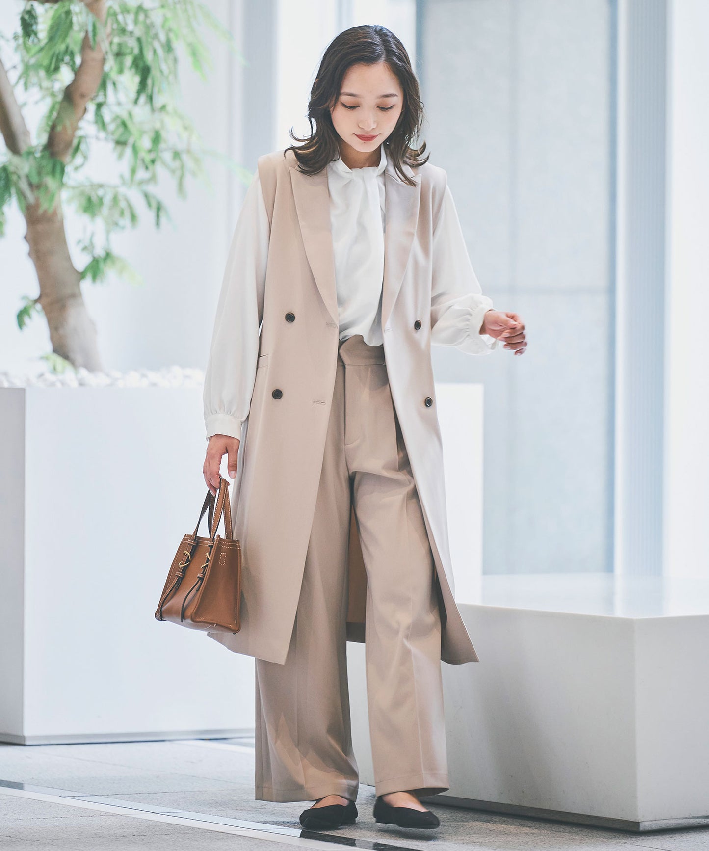 《予約商品 9/19 13:00まで10％OFF》【セット対応】ダブルクロステーラードロングジレ