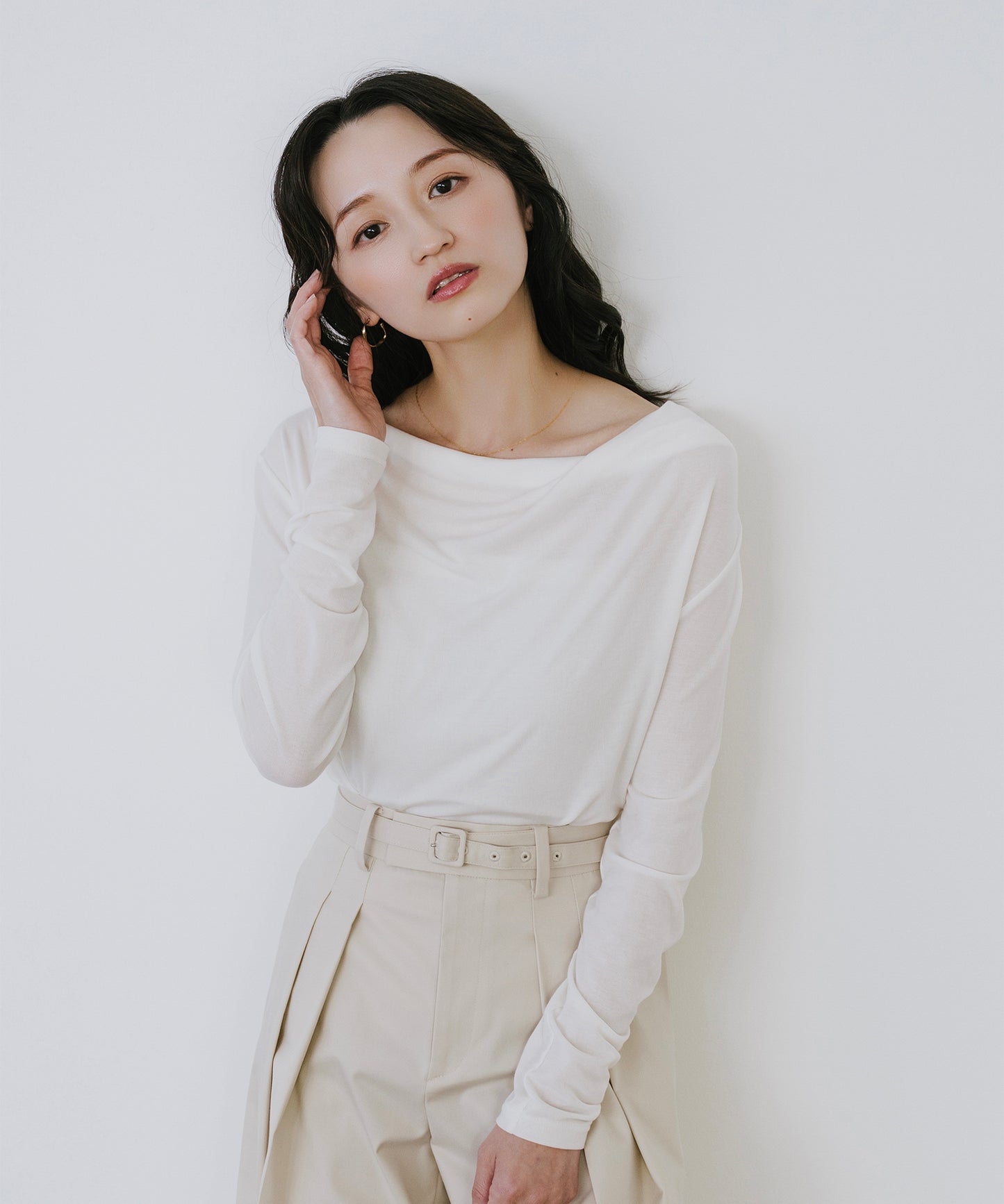 ギャザードレーププルオーバー