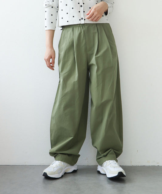 カーブパンツ
