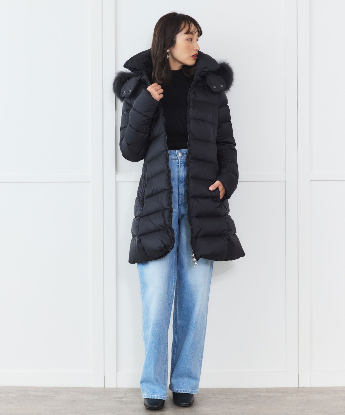 【TATRAS】SARMA ミドル丈ダウンジャケット