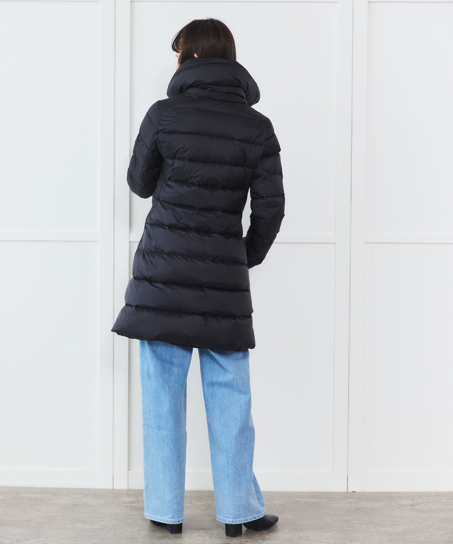 【TATRAS】SARMA ミドル丈ダウンジャケット