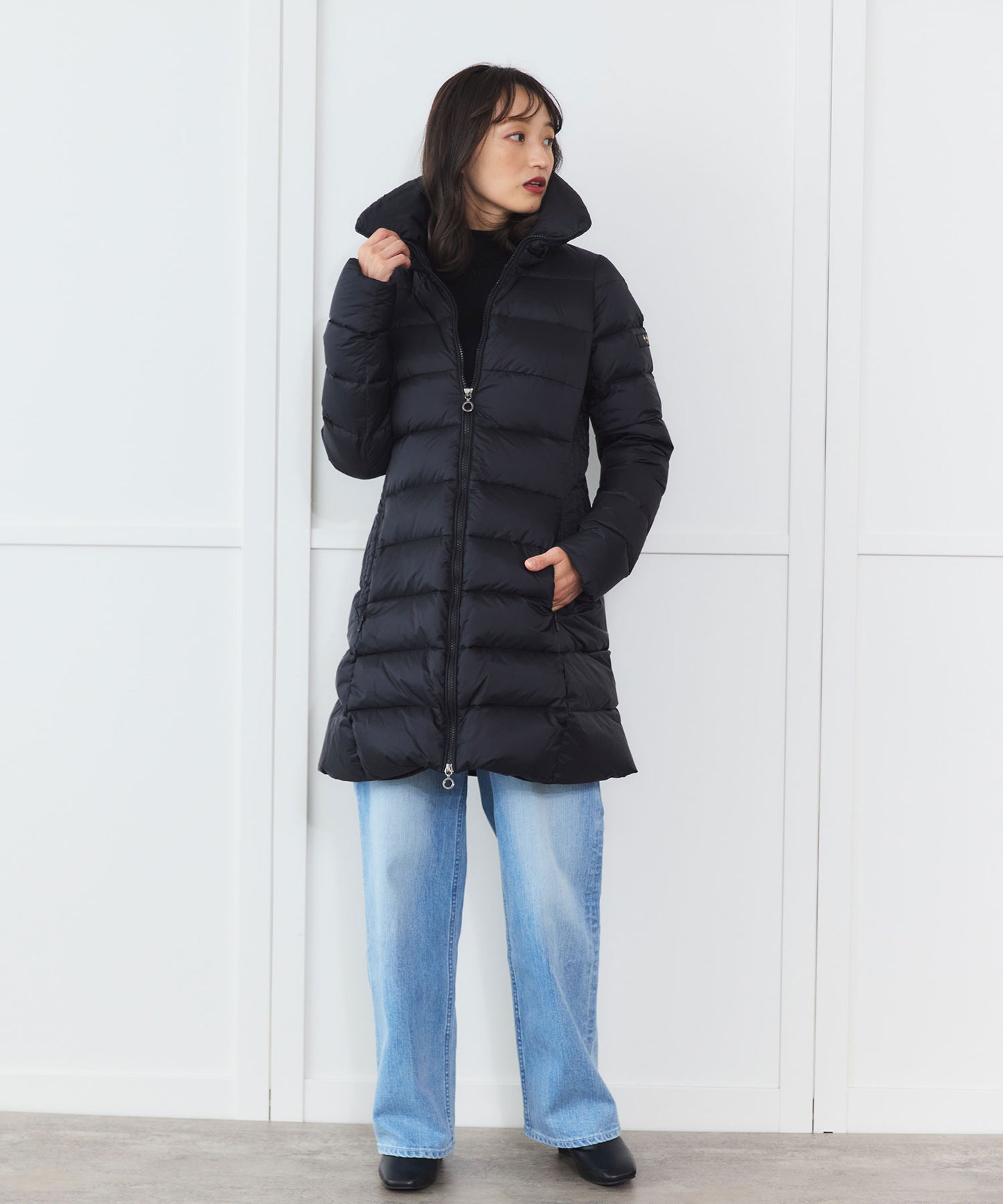 【TATRAS】SARMA ミドル丈ダウンジャケット