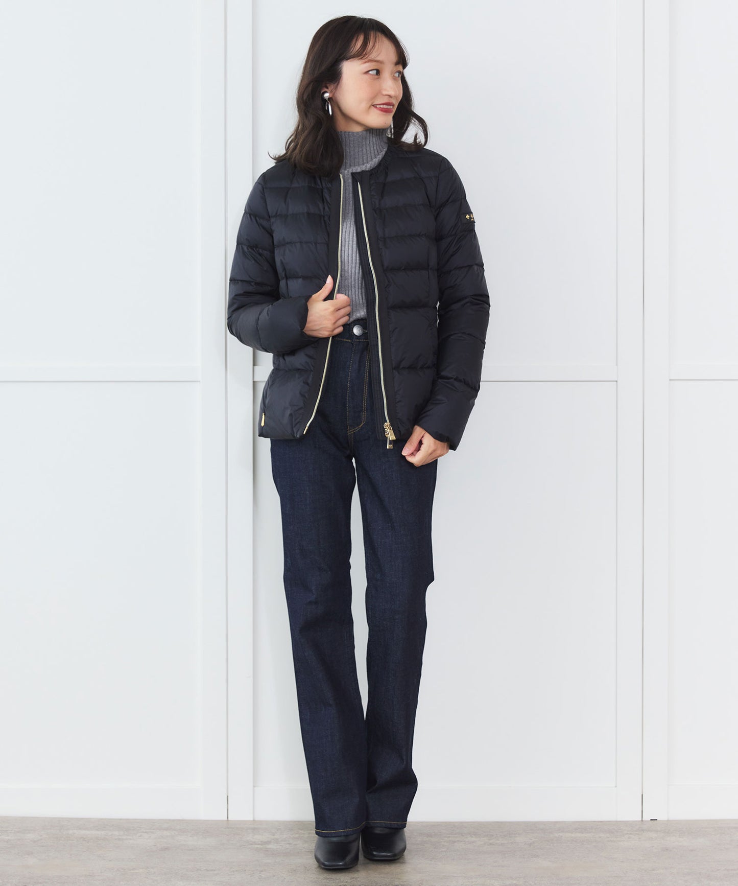 【TATRAS】BREVA ノーカラーダウンジャケット