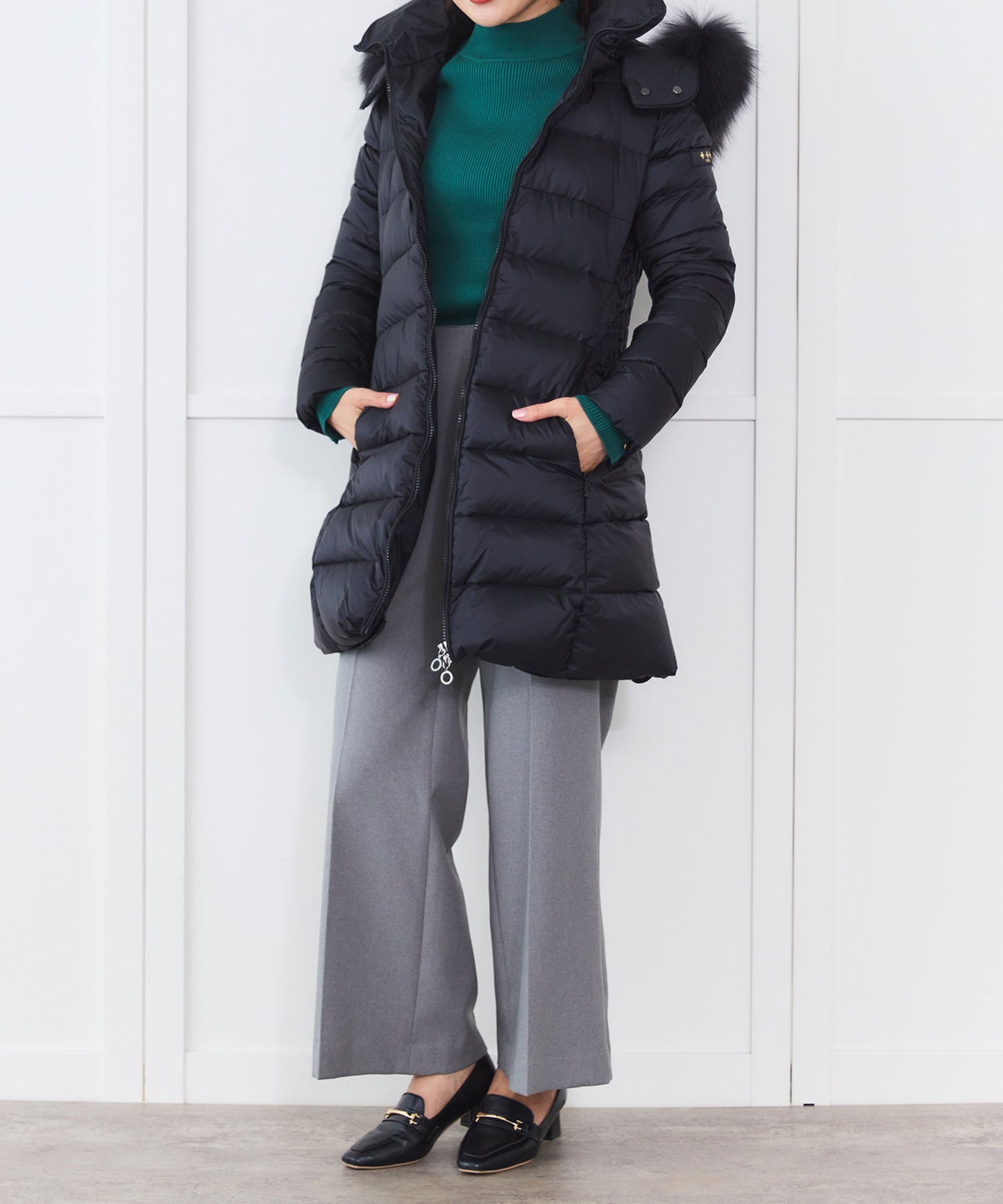 【TATRAS】SARMA ミドル丈ダウンジャケット