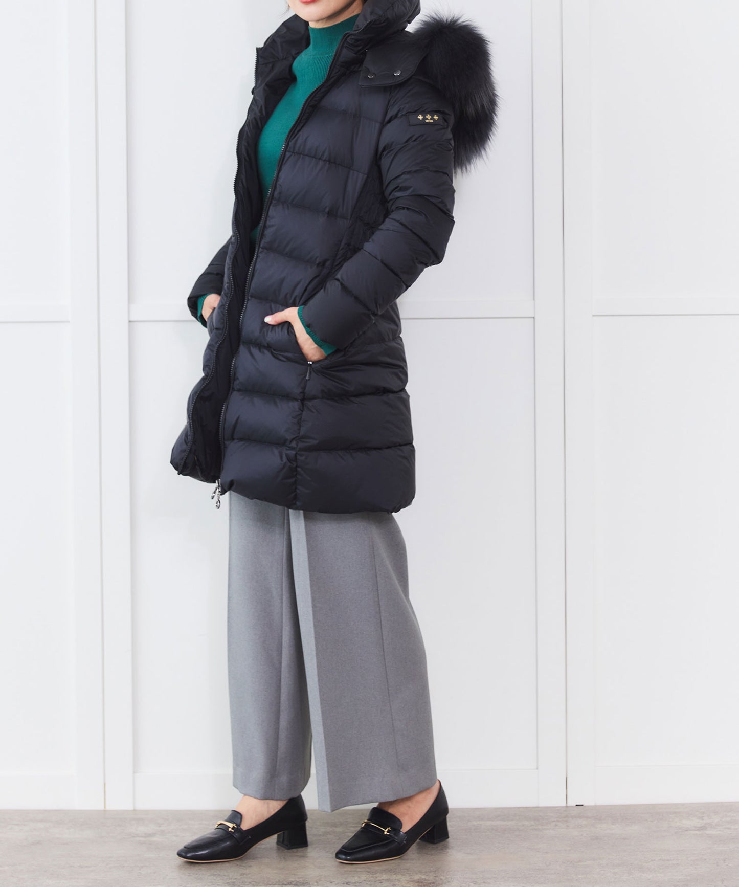 【TATRAS】SARMA ミドル丈ダウンジャケット