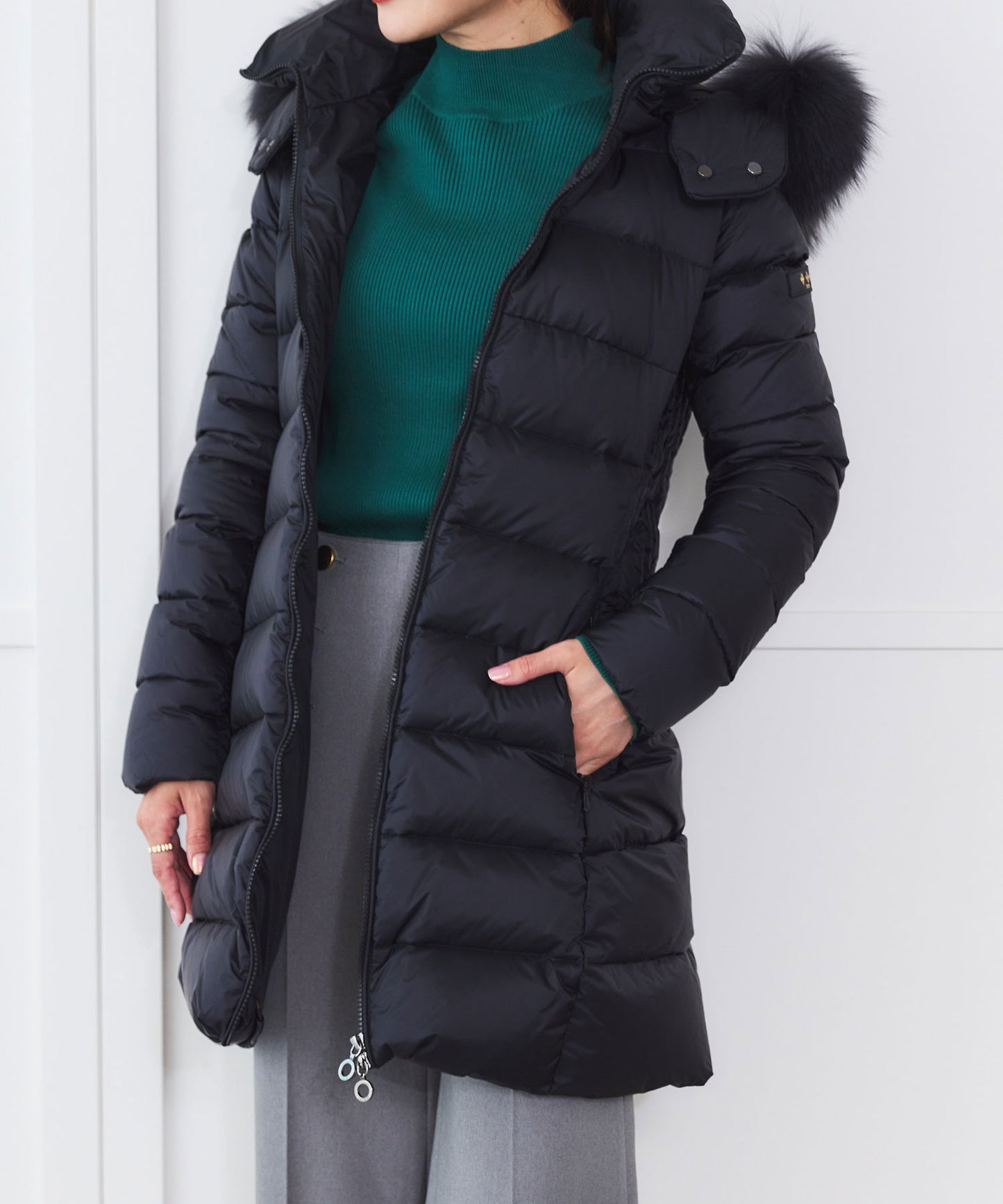 【TATRAS】SARMA ミドル丈ダウンジャケット