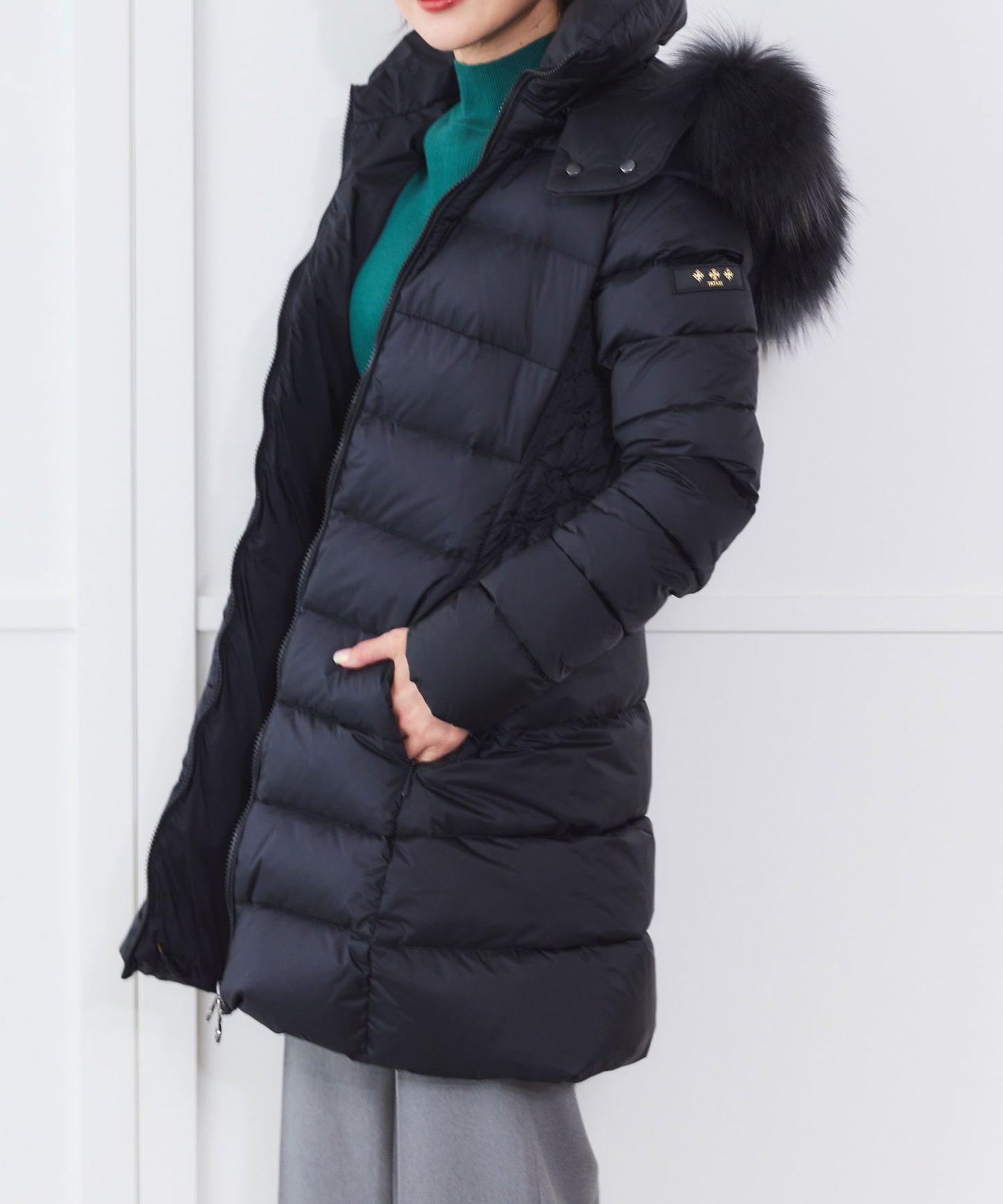 【TATRAS】SARMA ミドル丈ダウンジャケット