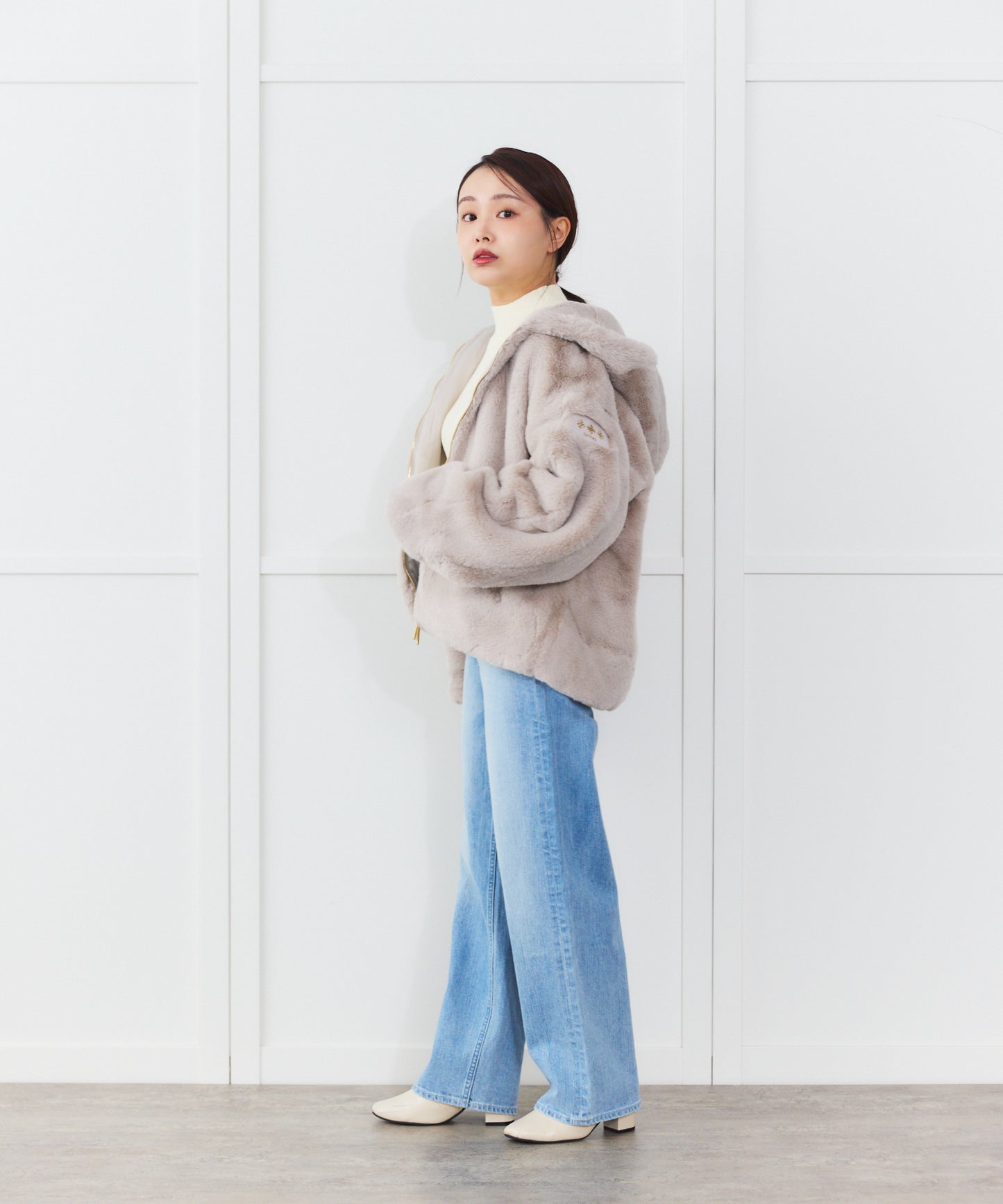 【TATRAS】 YUMOLA フーデッドファーブルゾン