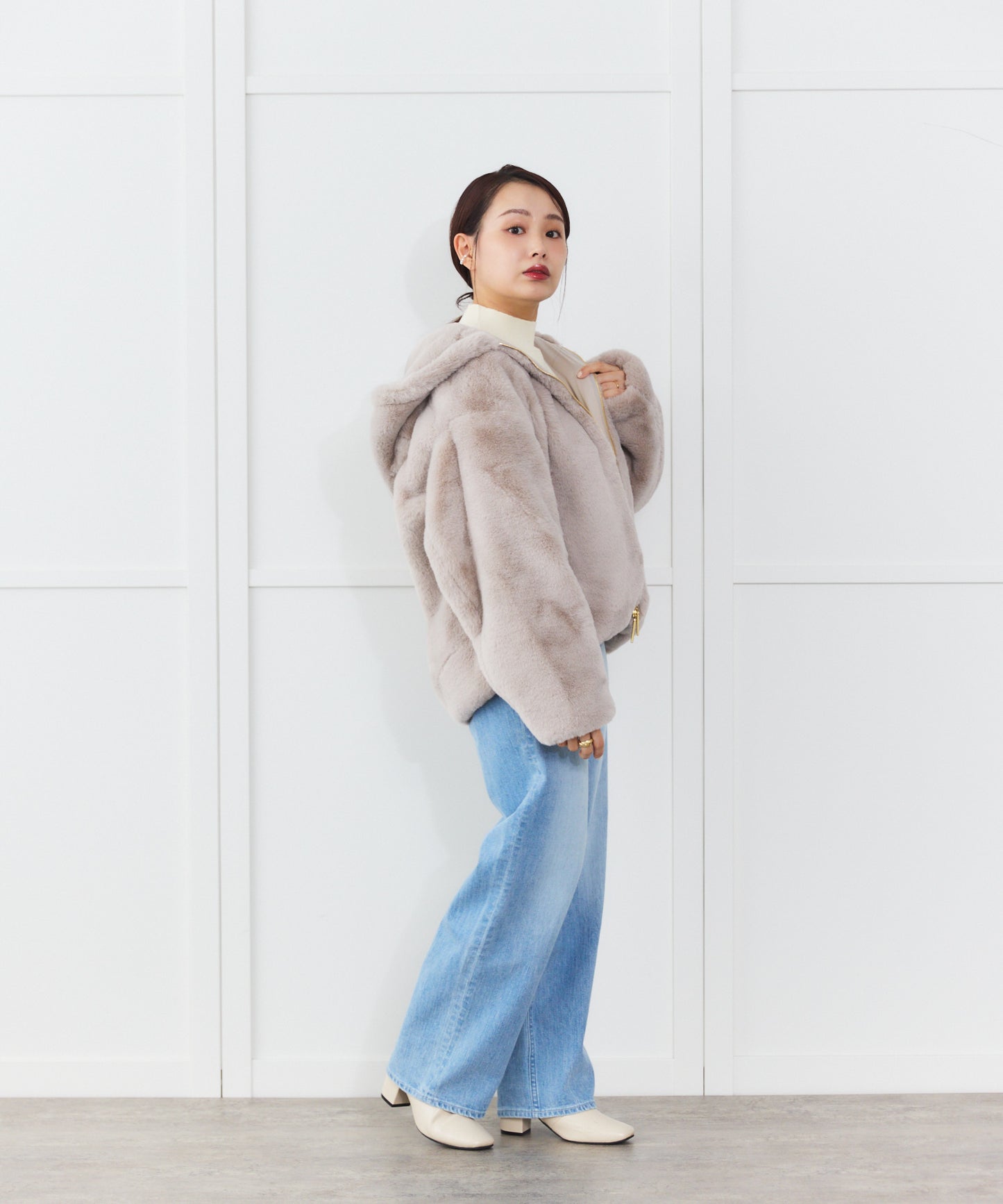 【TATRAS】 YUMOLA フーデッドファーブルゾン