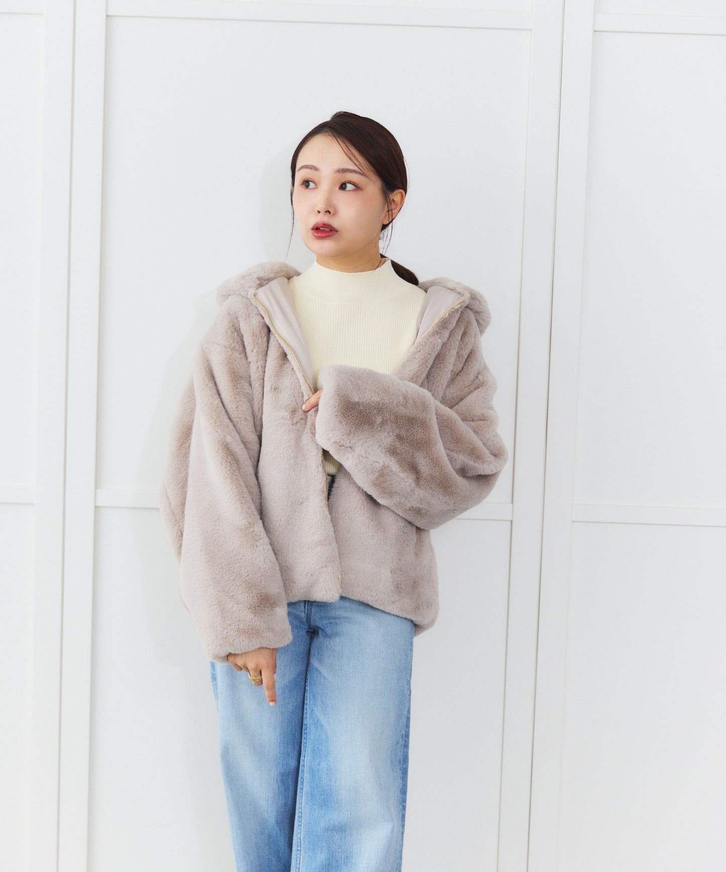 【TATRAS】 YUMOLA フーデッドファーブルゾン