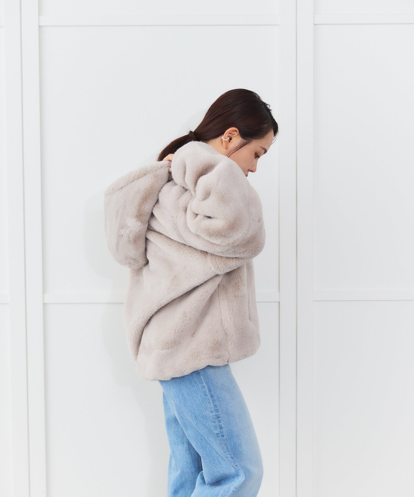 【TATRAS】 YUMOLA フーデッドファーブルゾン