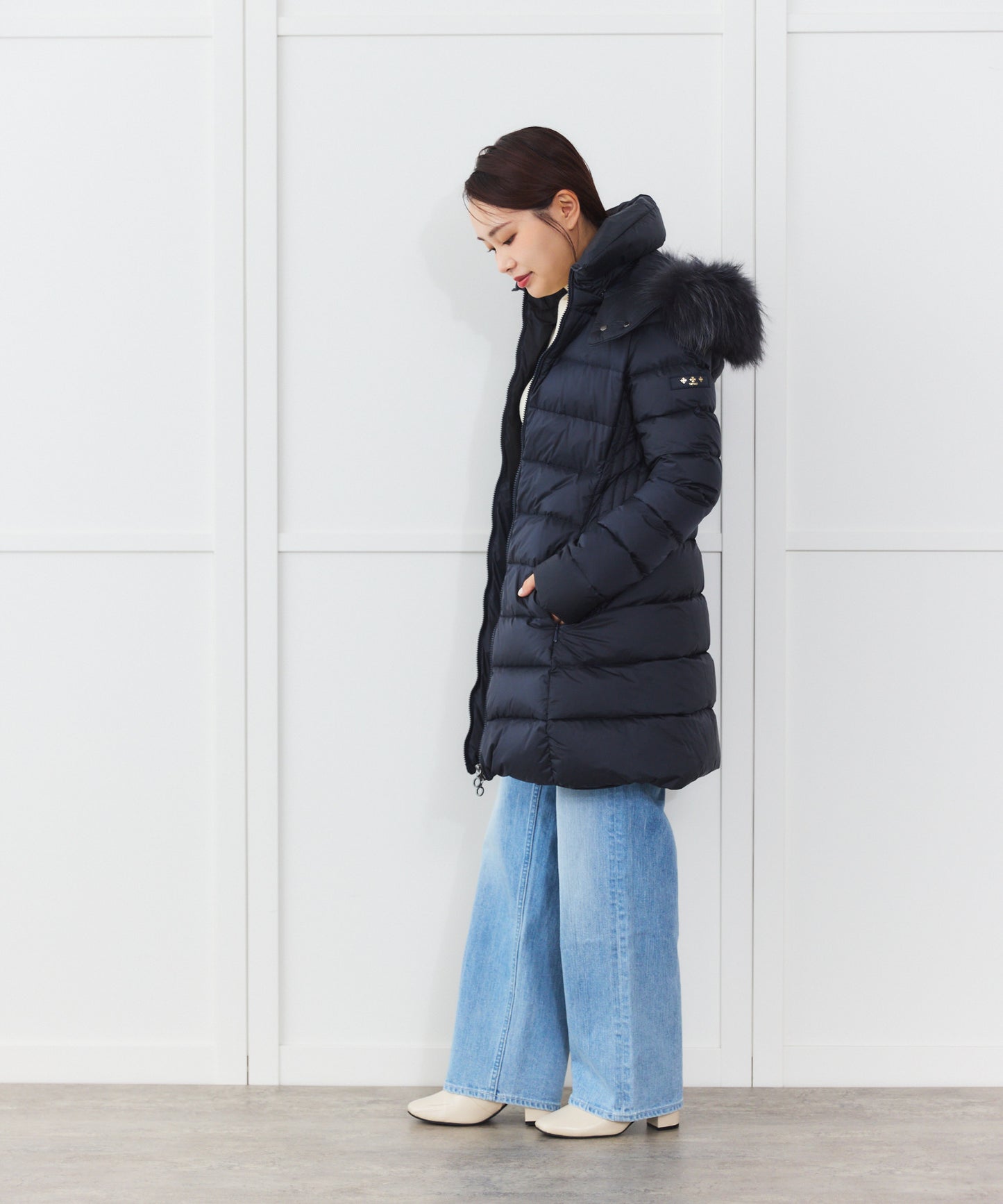 【TATRAS】SARMA ミドル丈ダウンジャケット