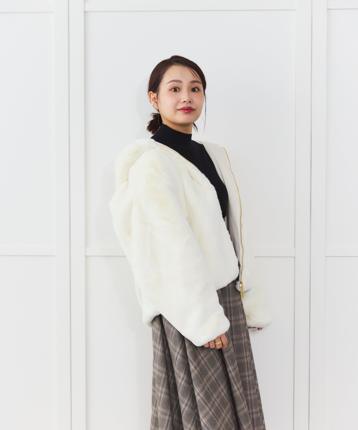 【TATRAS】 YUMOLA フーデッドファーブルゾン