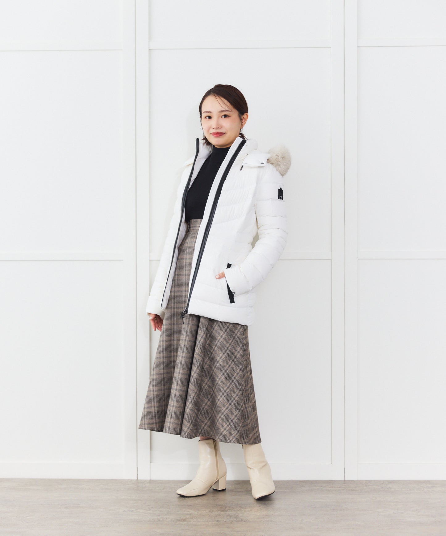 【MACKAGE】PATSY-BX Ladies Hooded Light Down JK