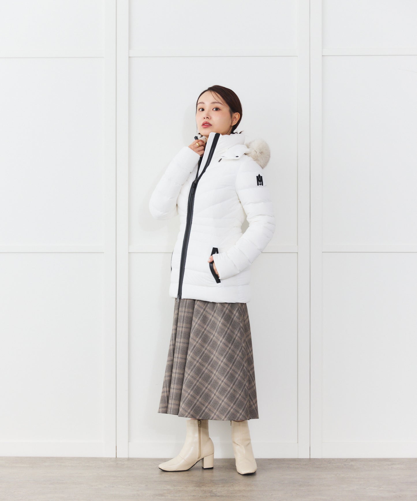 【MACKAGE】PATSY-BX Ladies Hooded Light Down JK