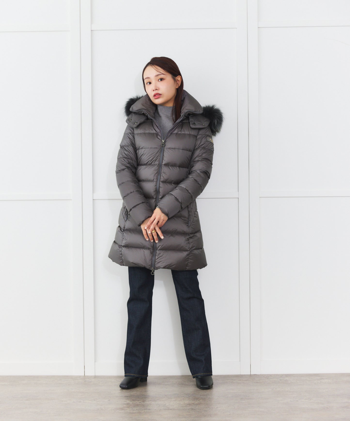 【TATRAS】SARMA ミドル丈ダウンジャケット