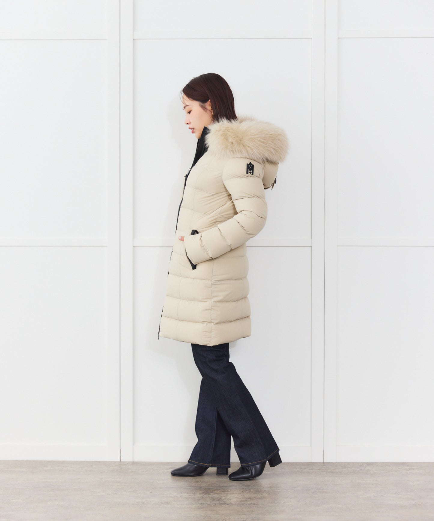 【MACKAGE】CALLA-BX  Ladies Hooded Light Down CT