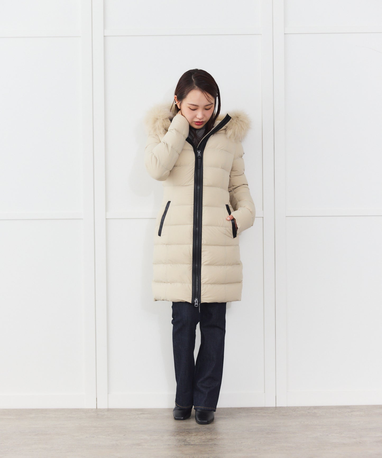 【MACKAGE】CALLA-BX  Ladies Hooded Light Down CT
