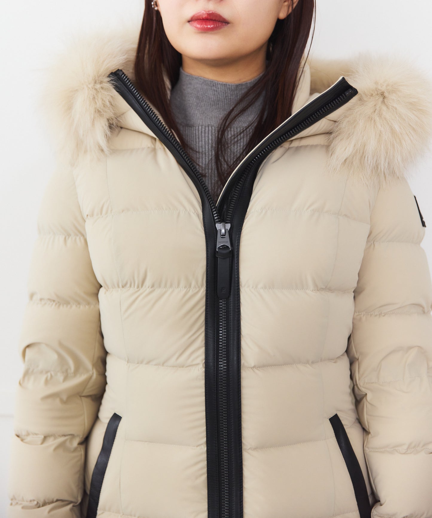 【MACKAGE】CALLA-BX  Ladies Hooded Light Down CT