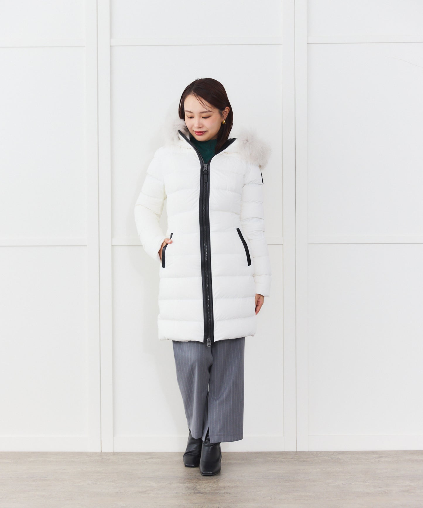 【MACKAGE】CALLA-BX  Ladies Hooded Light Down CT