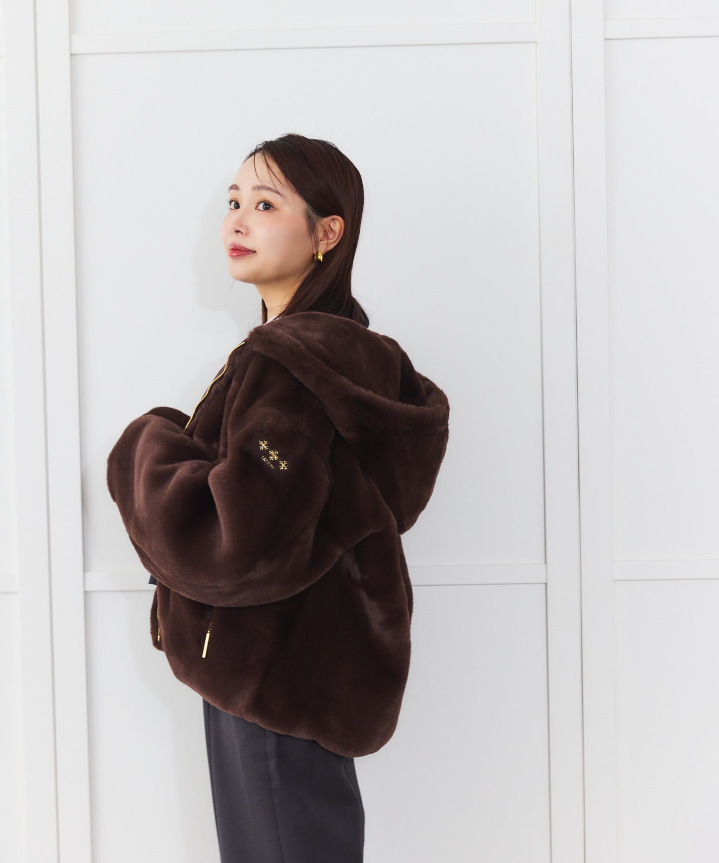 【TATRAS】 YUMOLA フーデッドファーブルゾン