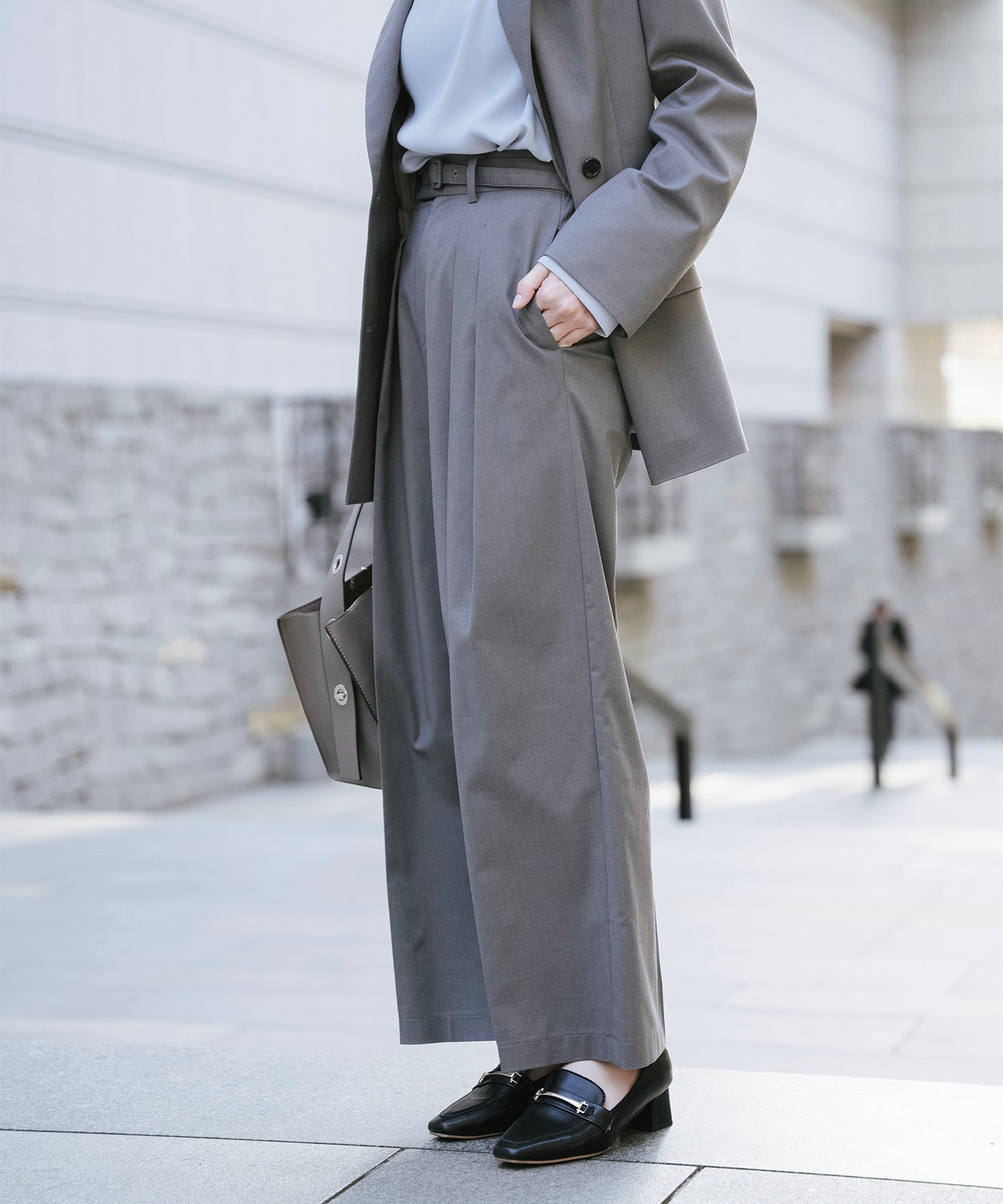 TRストレッチセミワイドパンツ