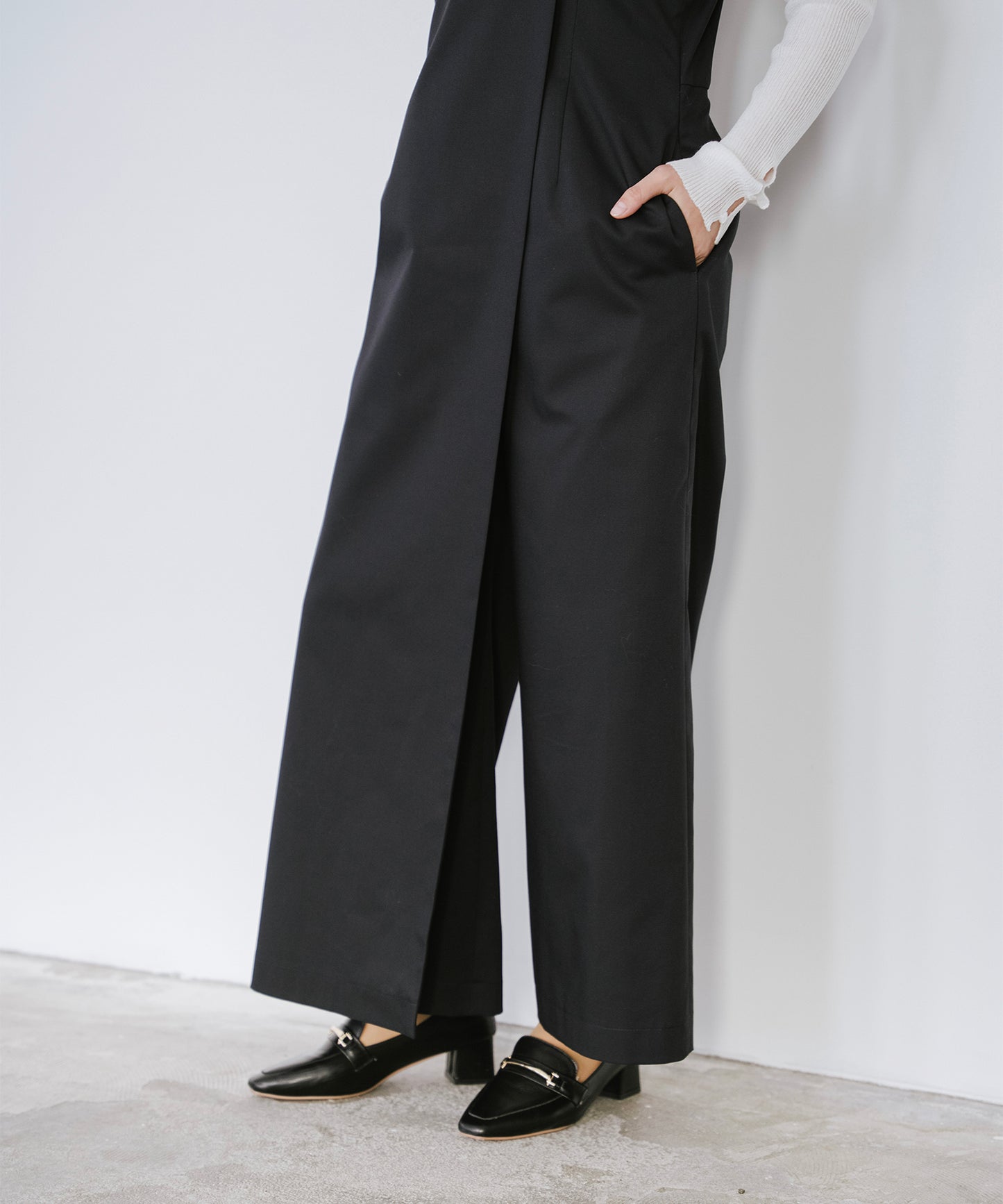 TRストレッチラップロンパース