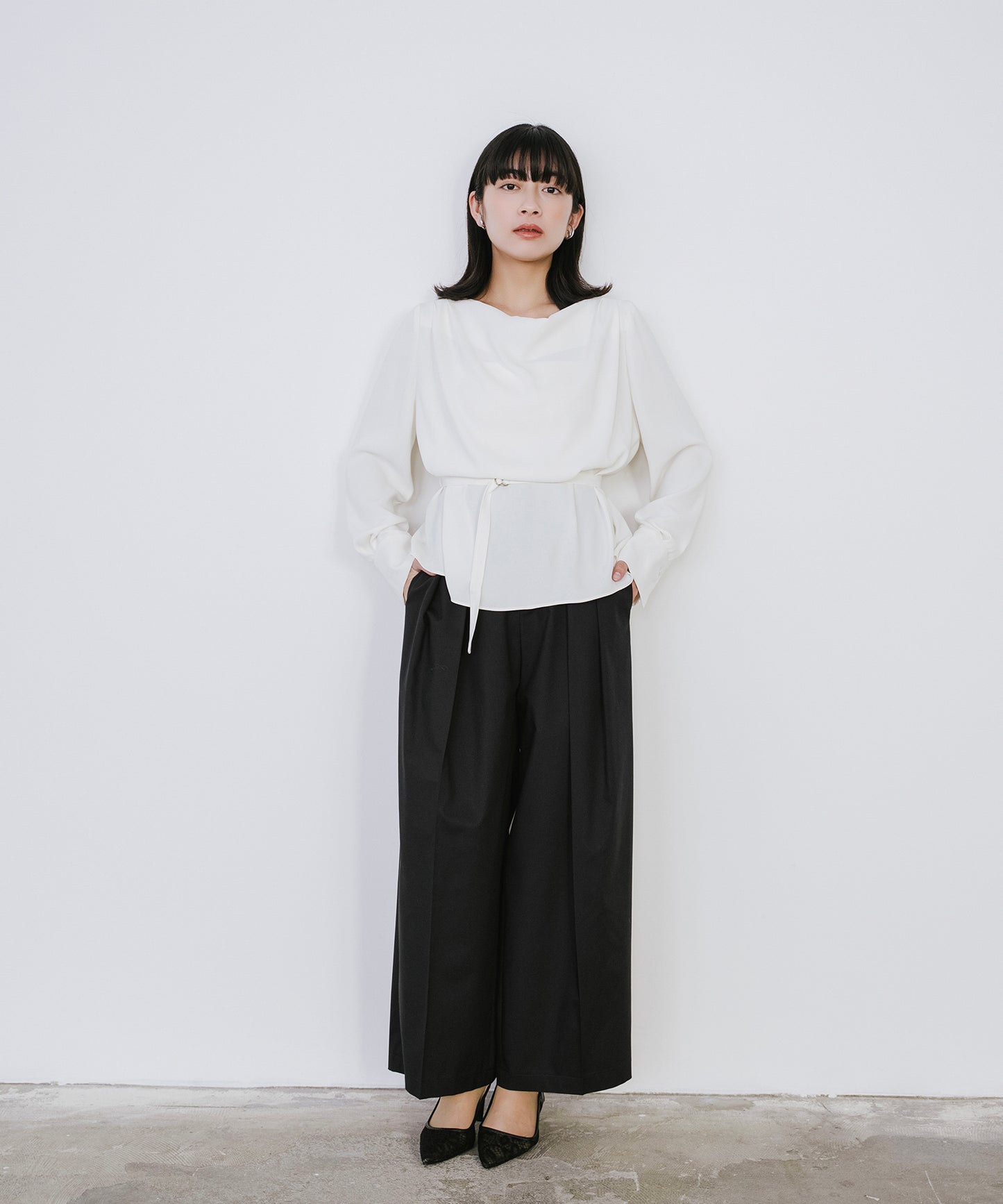 ダブルクロスドレープブラウス