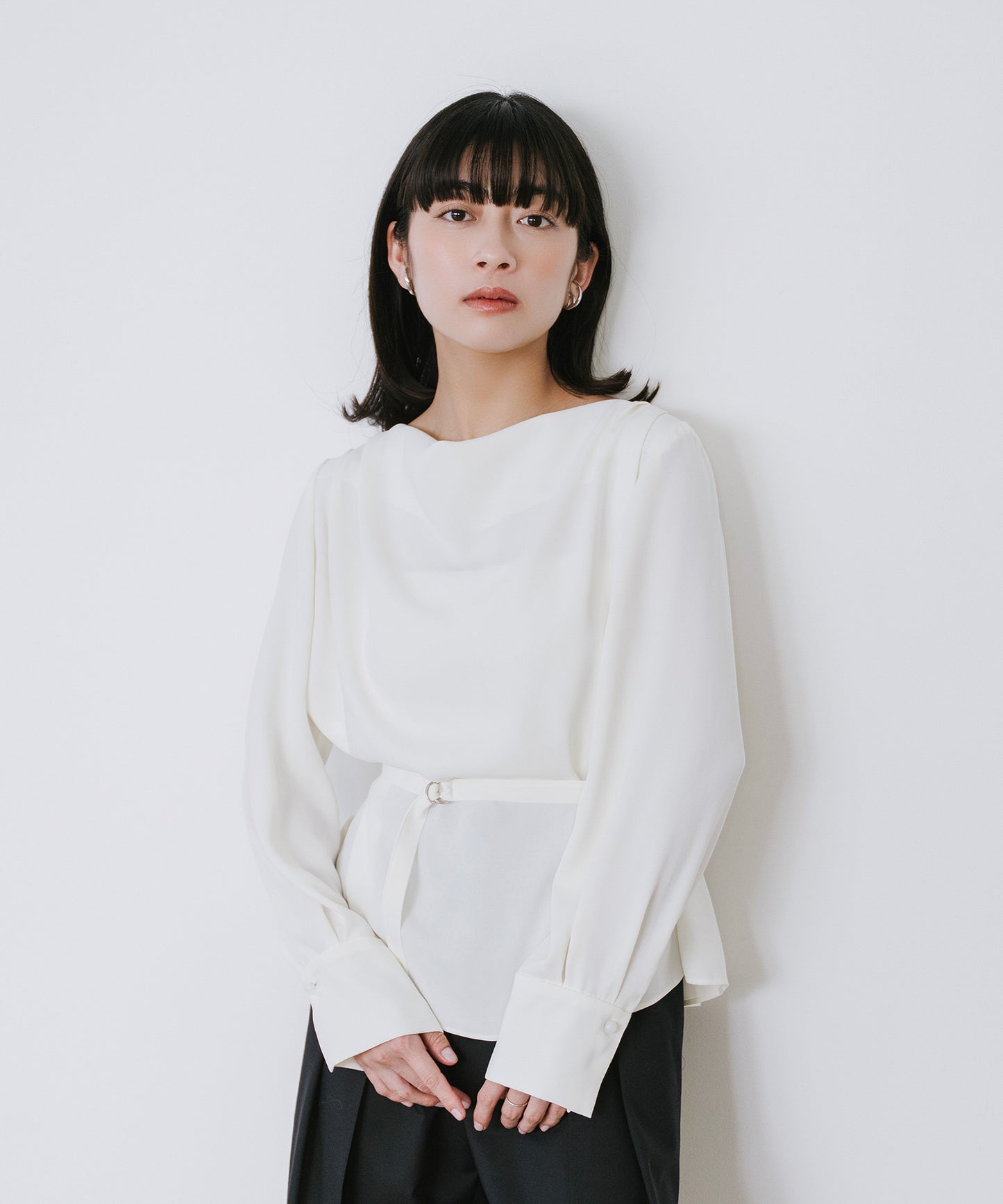 ダブルクロスドレープブラウス