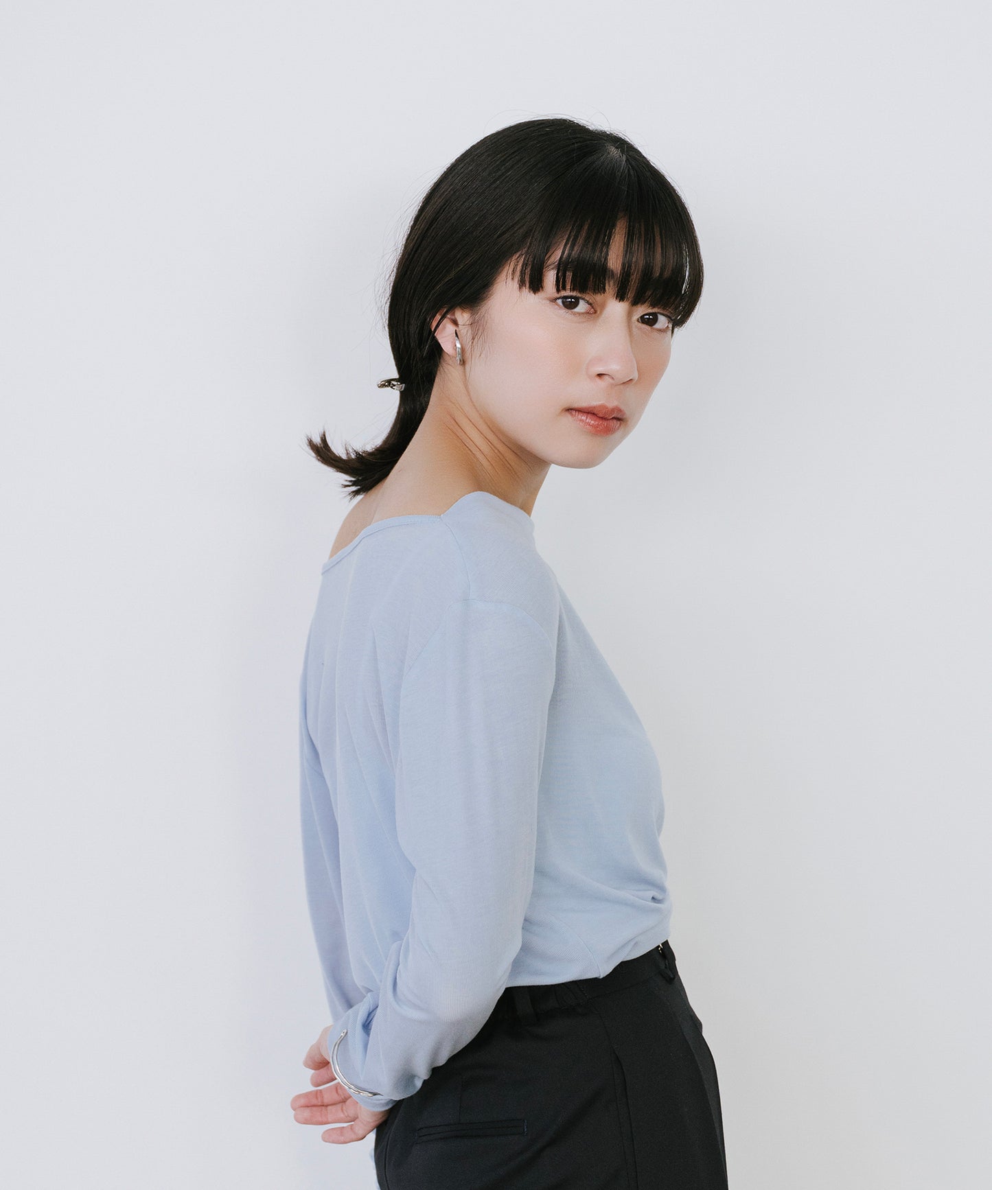 ギャザードレーププルオーバー