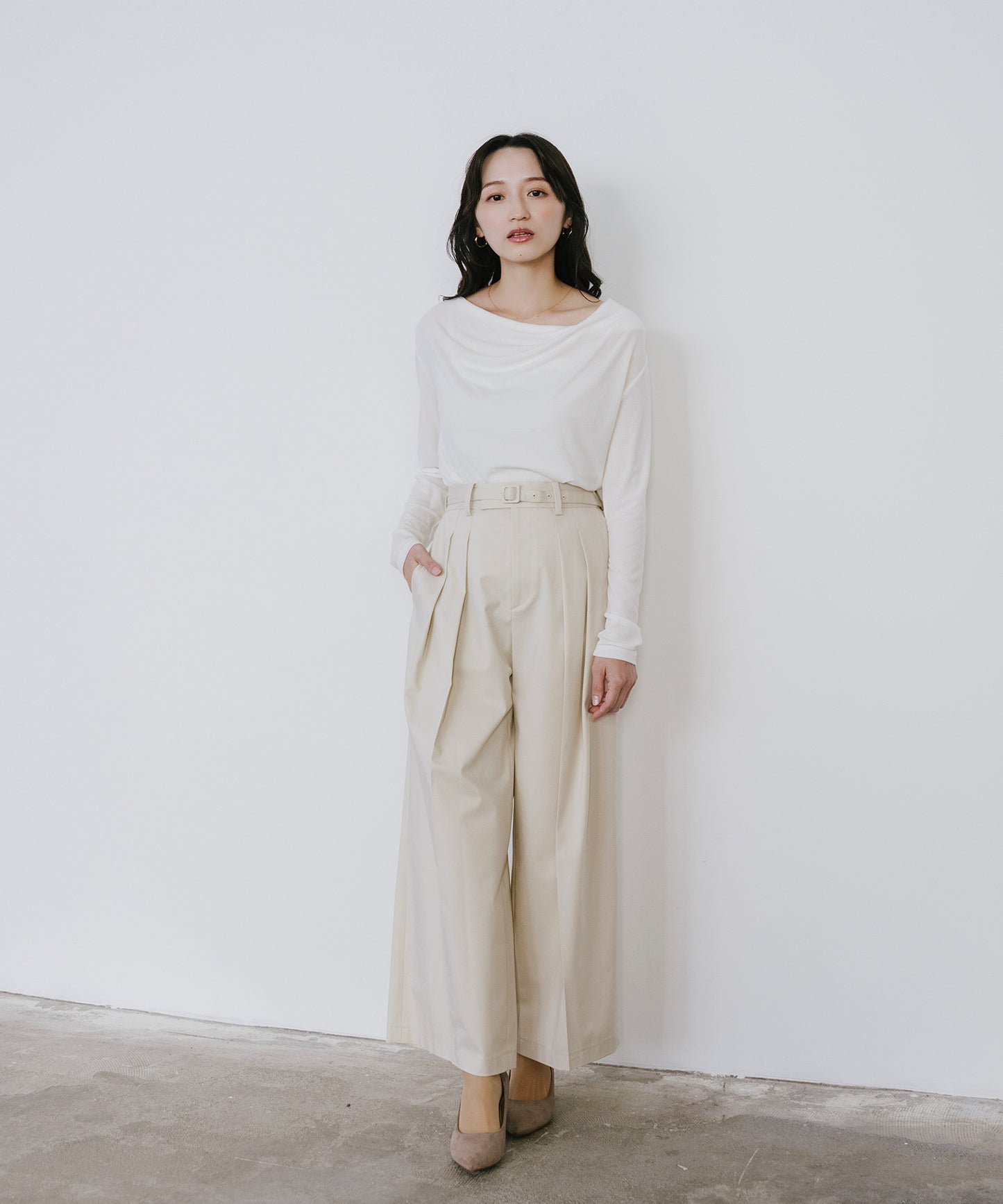 TRストレッチセミワイドパンツ