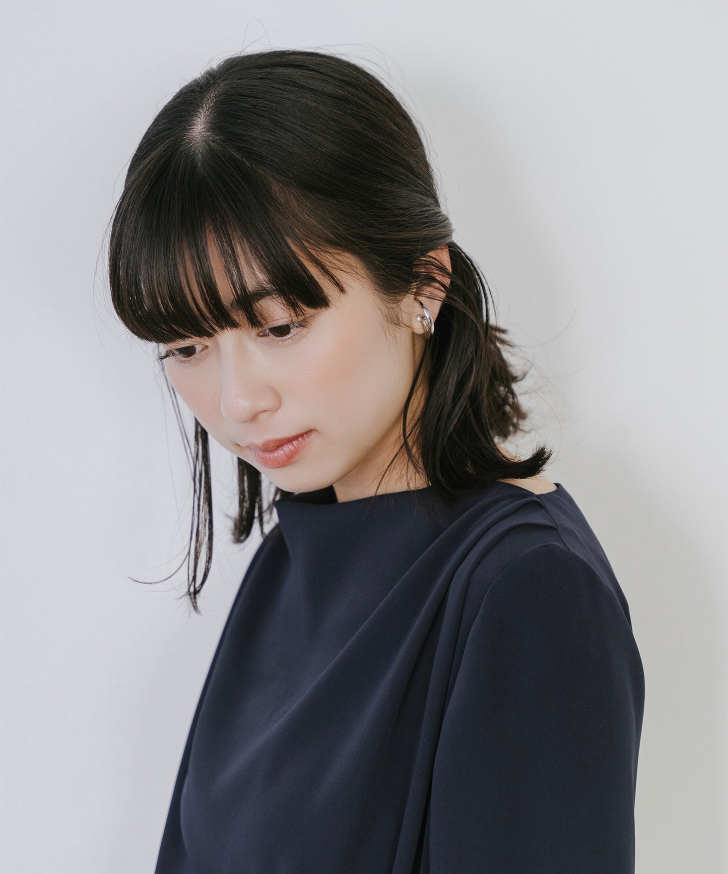 ダブルクロスドレープブラウス