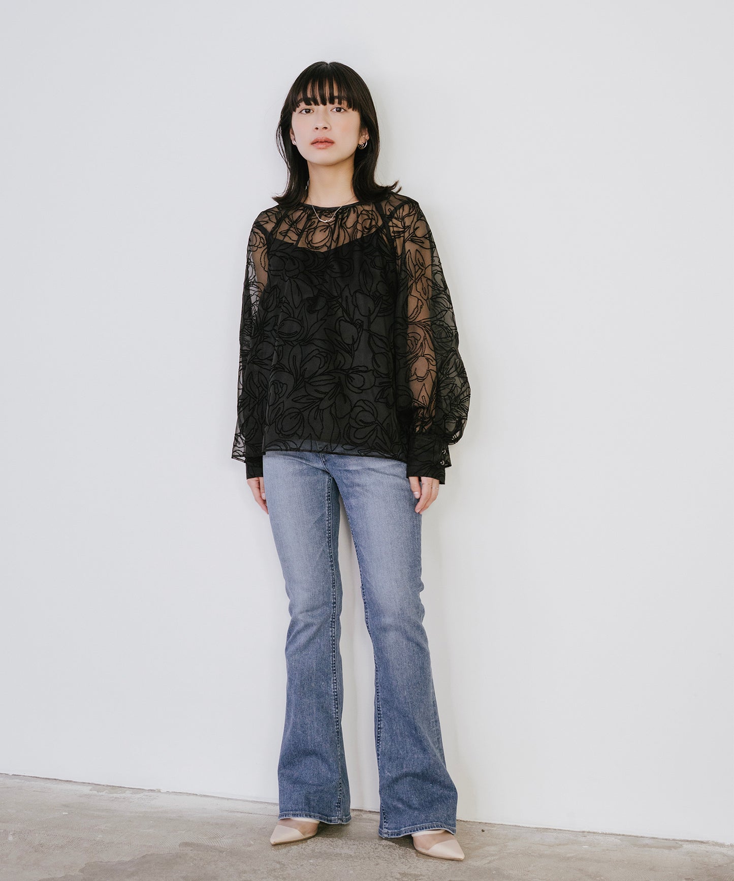シアーフロッキーブラウス