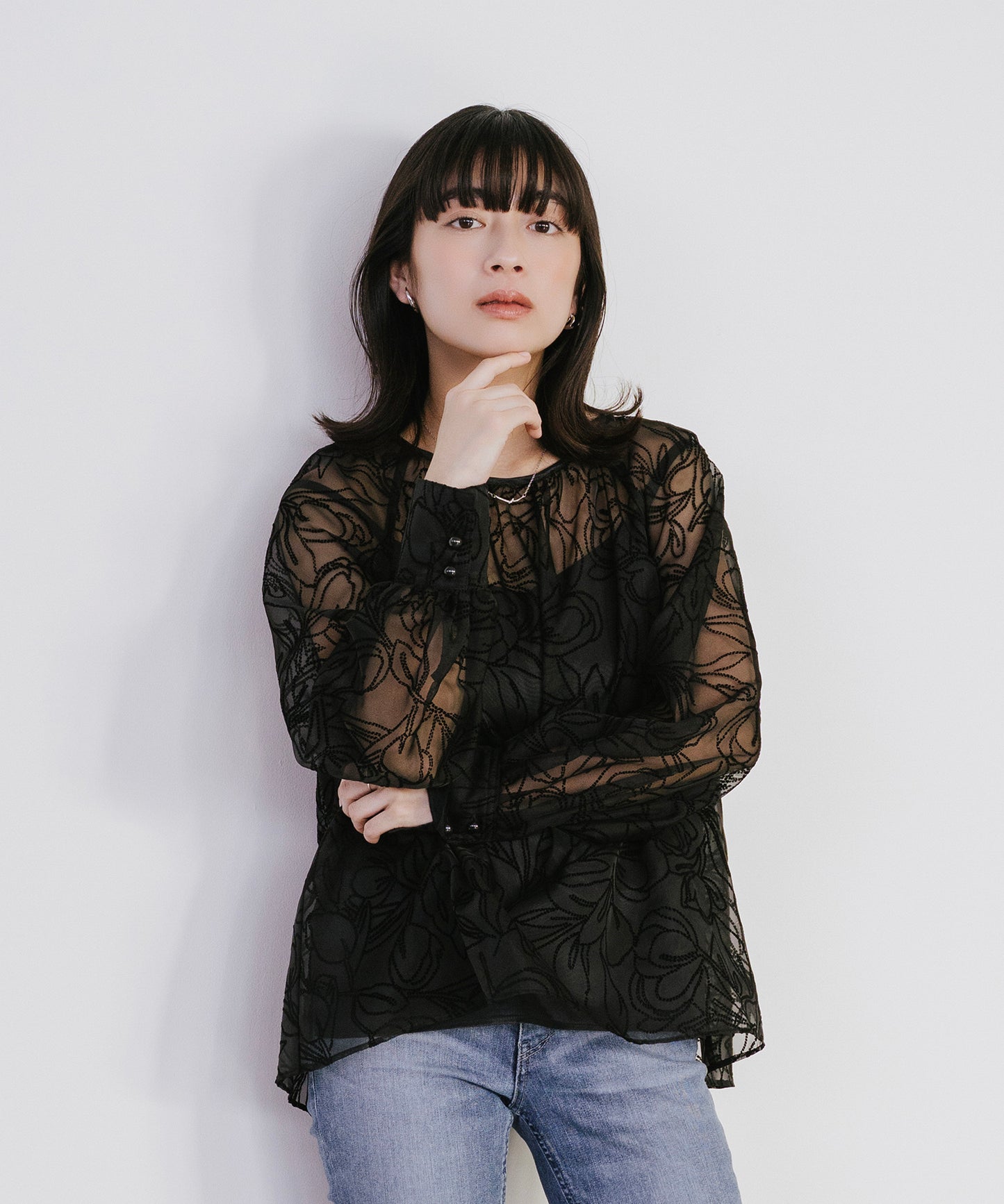 シアーフロッキーブラウス
