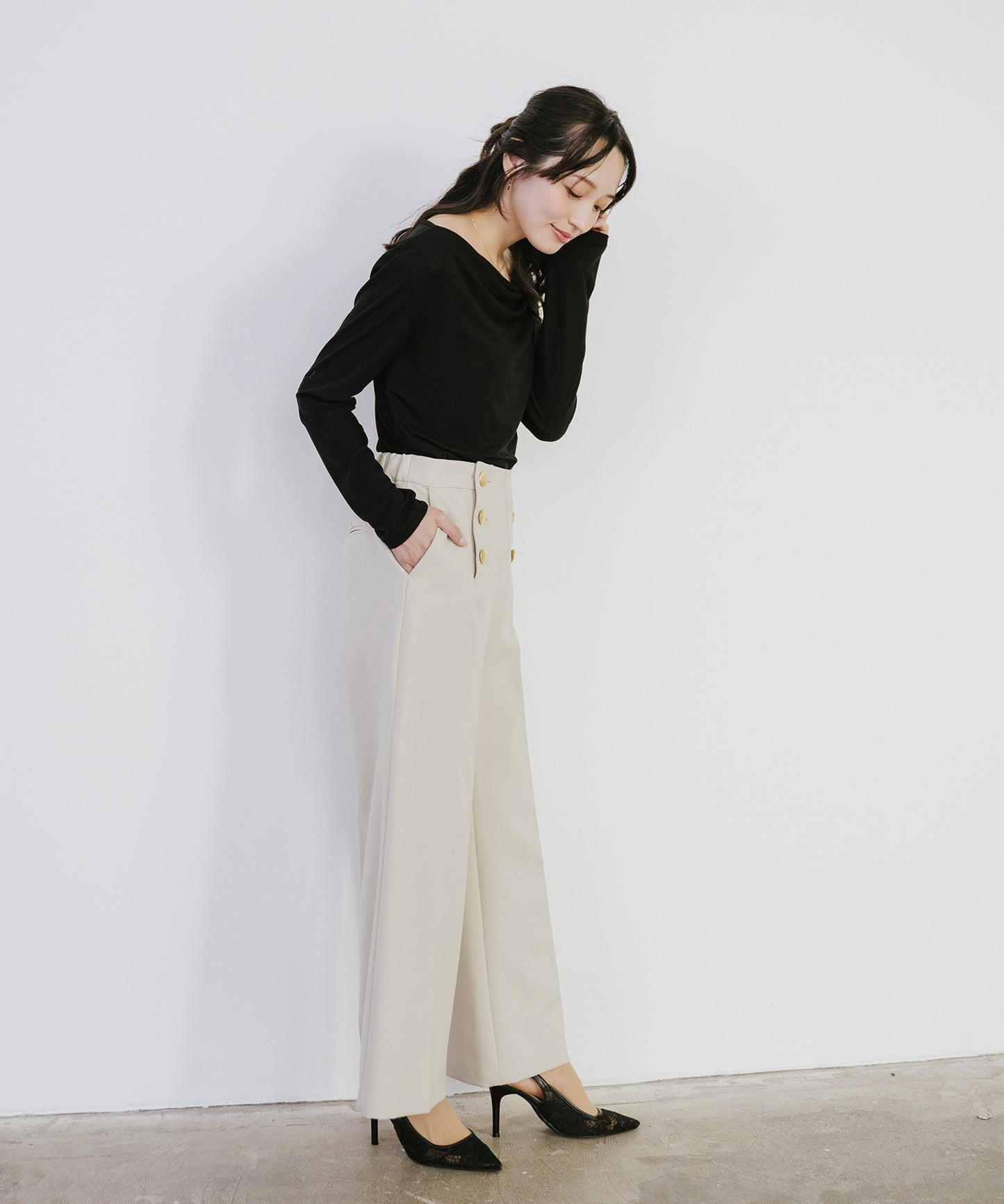 ギャザードレーププルオーバー