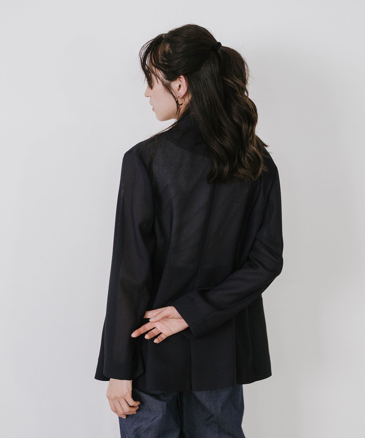 ゴールドボタンメッシュジャケット